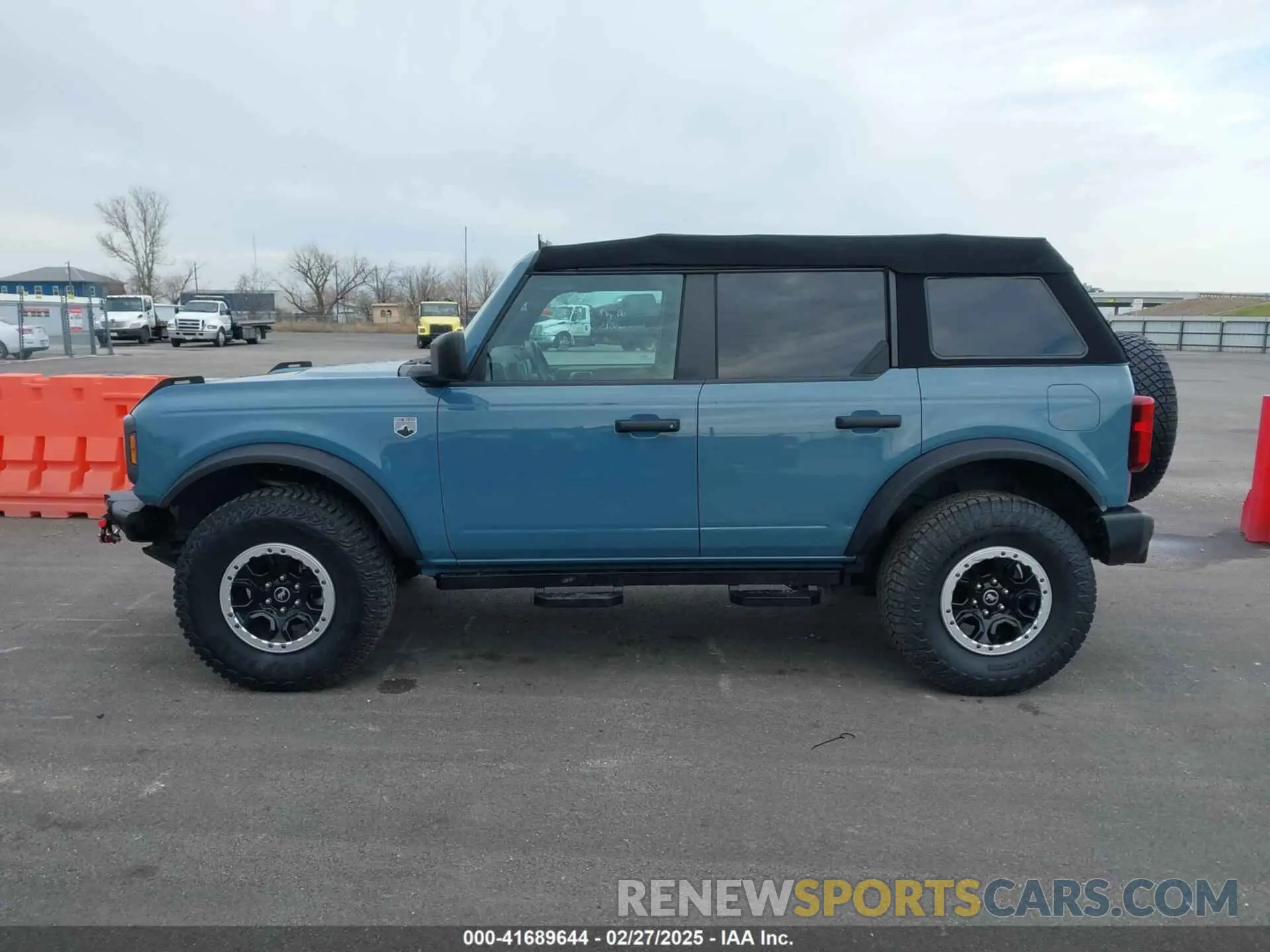 14 fotografías del automóvil dañado 1FMDE5DH5NLA97519 FORD BRONCO 2022
