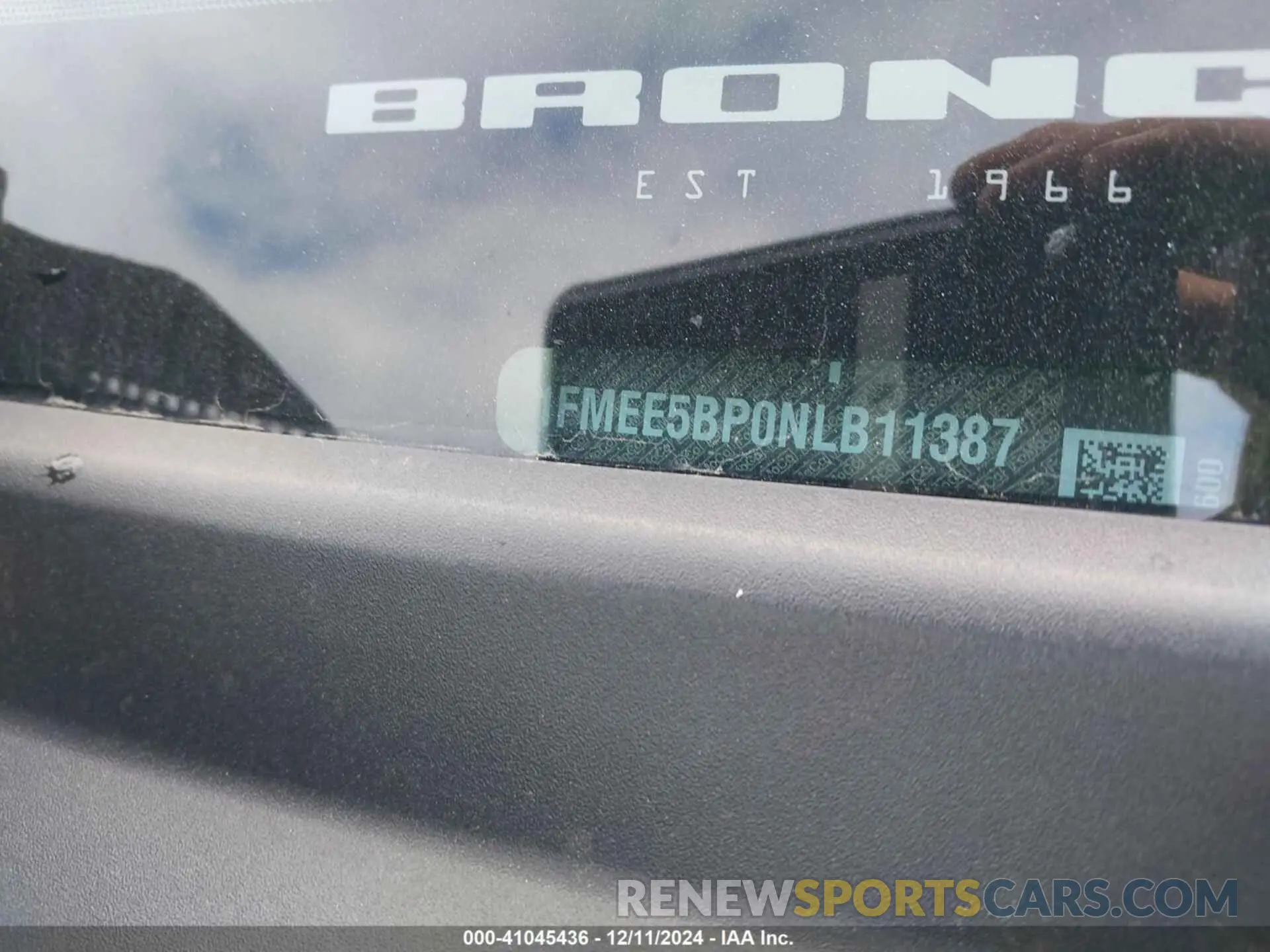 9 fotografías del automóvil dañado 1FMEE5BP0NLB11387 FORD BRONCO 2022