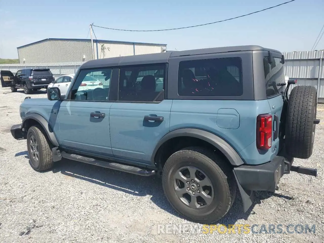 2 fotografías del automóvil dañado 1FMEE5BP4NLB62407 FORD BRONCO 2022