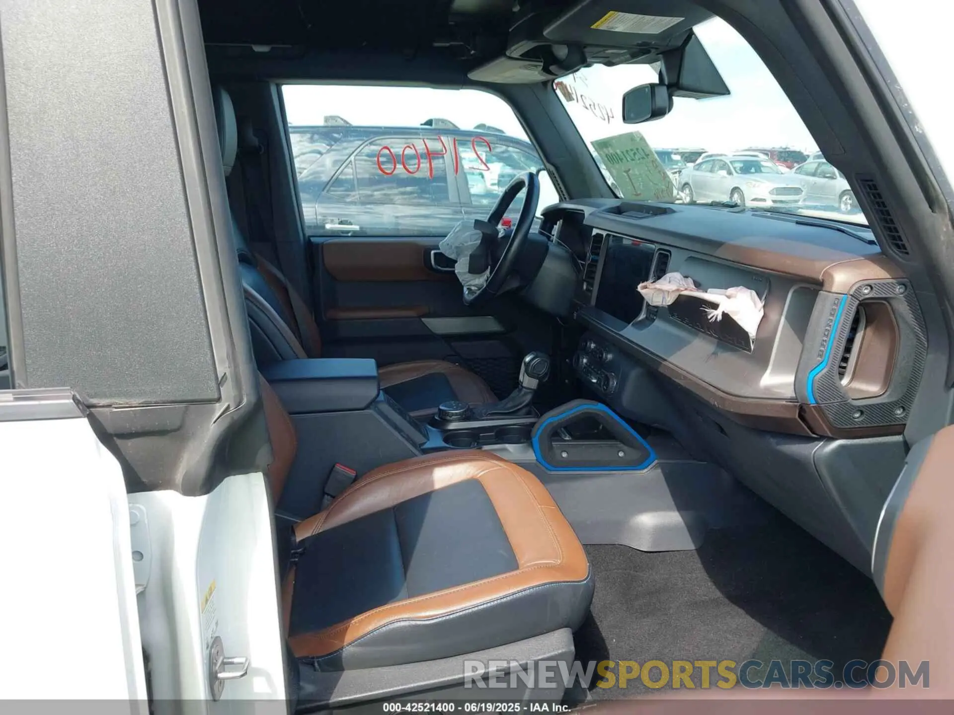 5 fotografías del automóvil dañado 1FMEE5BPXNLB21960 FORD BRONCO 2022