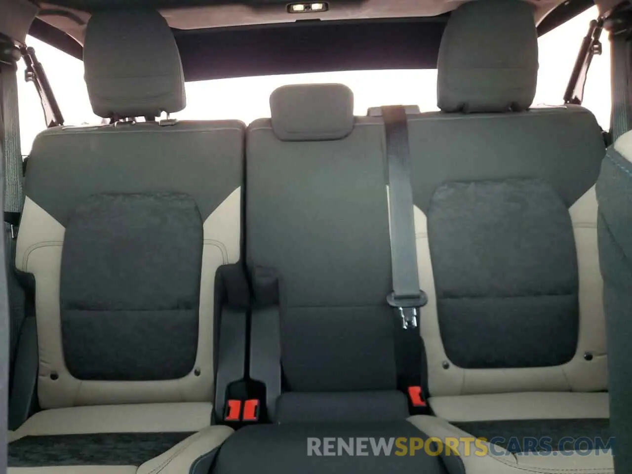10 fotografías del automóvil dañado 1FMEE5DP0NLA72068 FORD BRONCO 2022