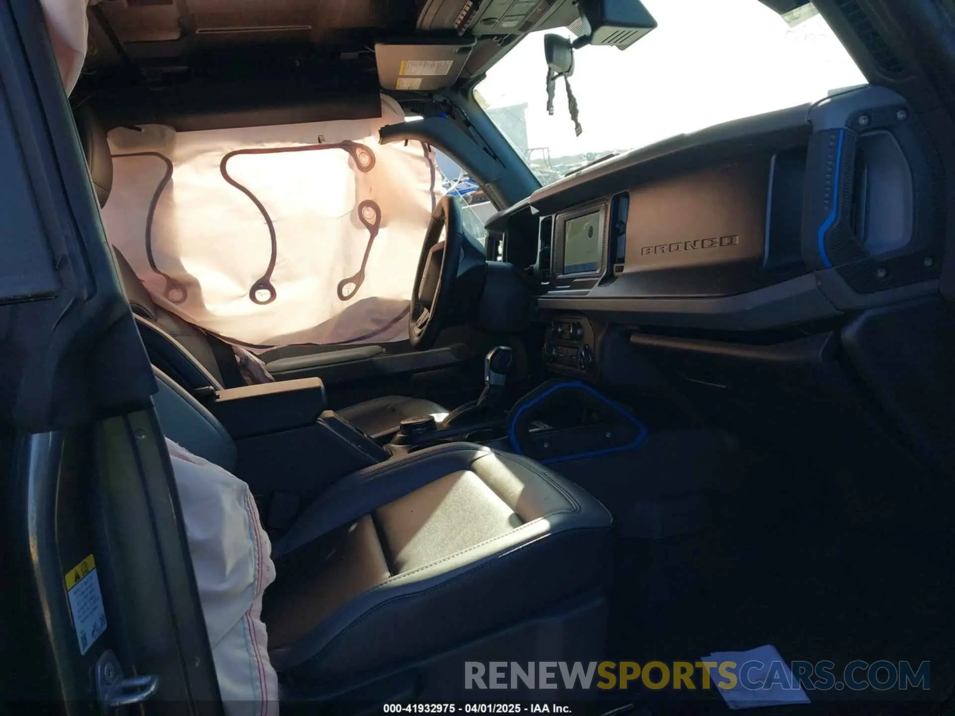 5 fotografías del automóvil dañado 1FMEE5DP0NLB85017 FORD BRONCO 2022