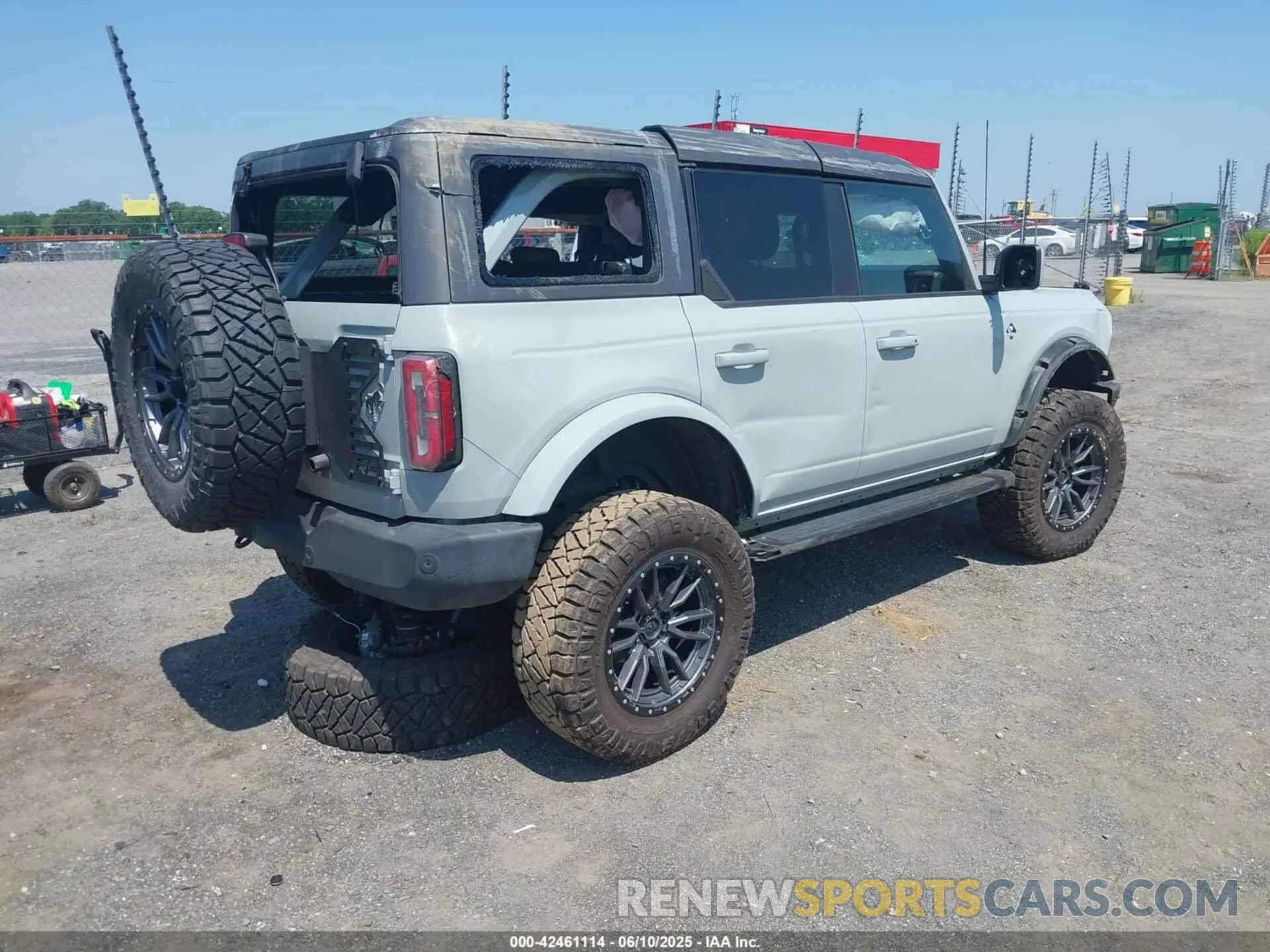 4 fotografías del automóvil dañado 1FMEE5DP3NLA80097 FORD BRONCO 2022