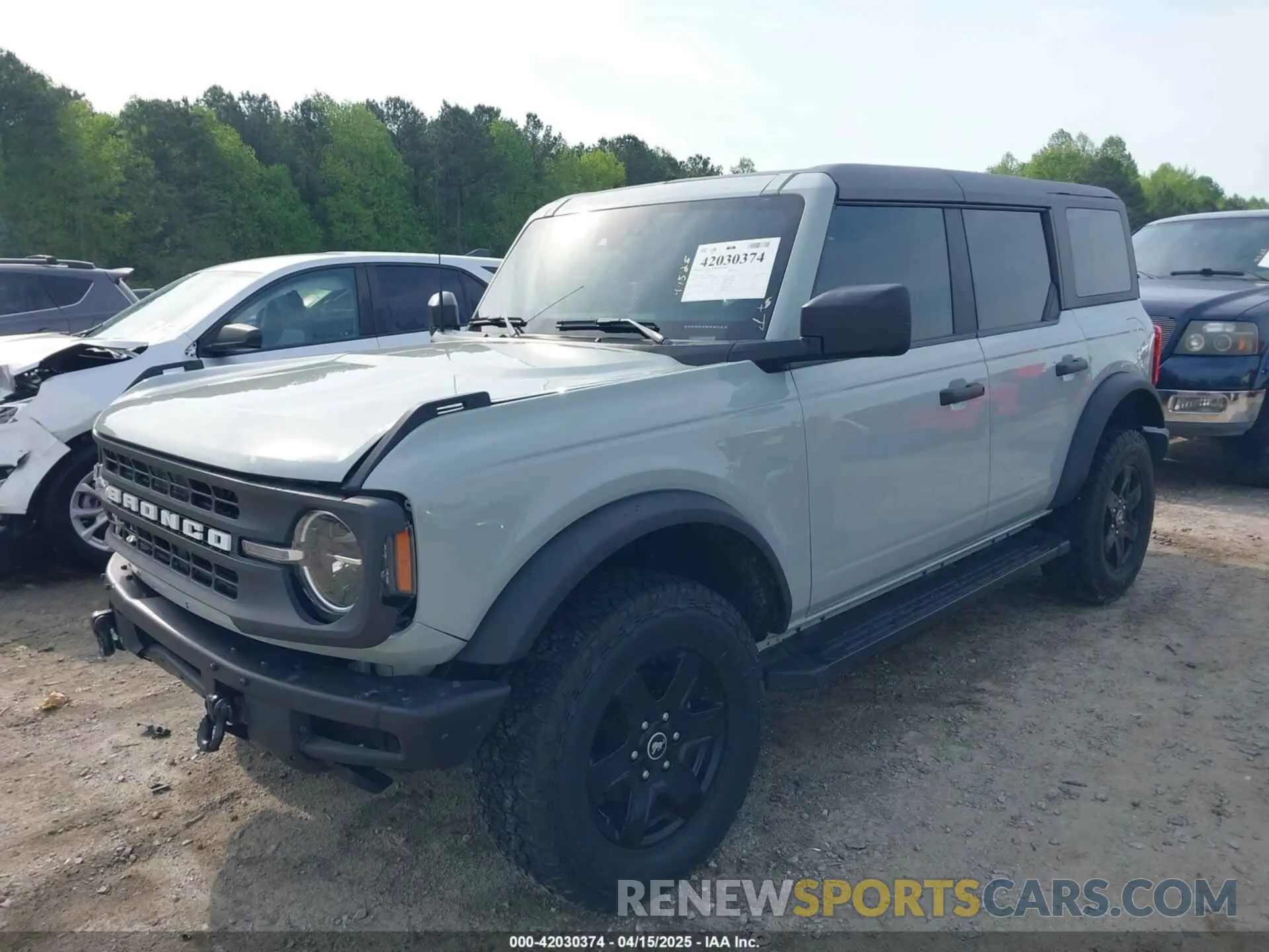 2 fotografías del automóvil dañado 1FMEE5DP5NLB29798 FORD BRONCO 2022