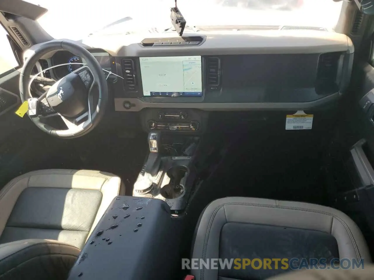 8 fotografías del automóvil dañado 1FMEE5DP5NLB84218 FORD BRONCO 2022