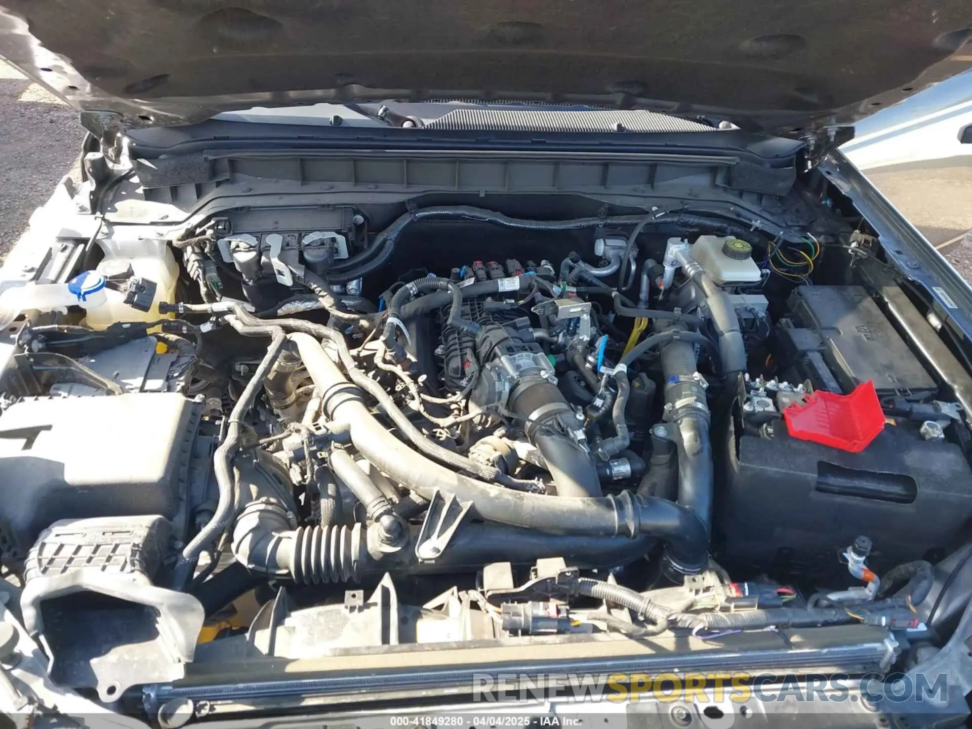 10 fotografías del automóvil dañado 1FMEE5DP9NLB37001 FORD BRONCO 2022