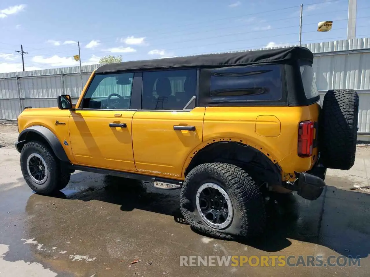 2 fotografías del automóvil dañado 1FMEE5DPXNLA89363 FORD BRONCO 2022