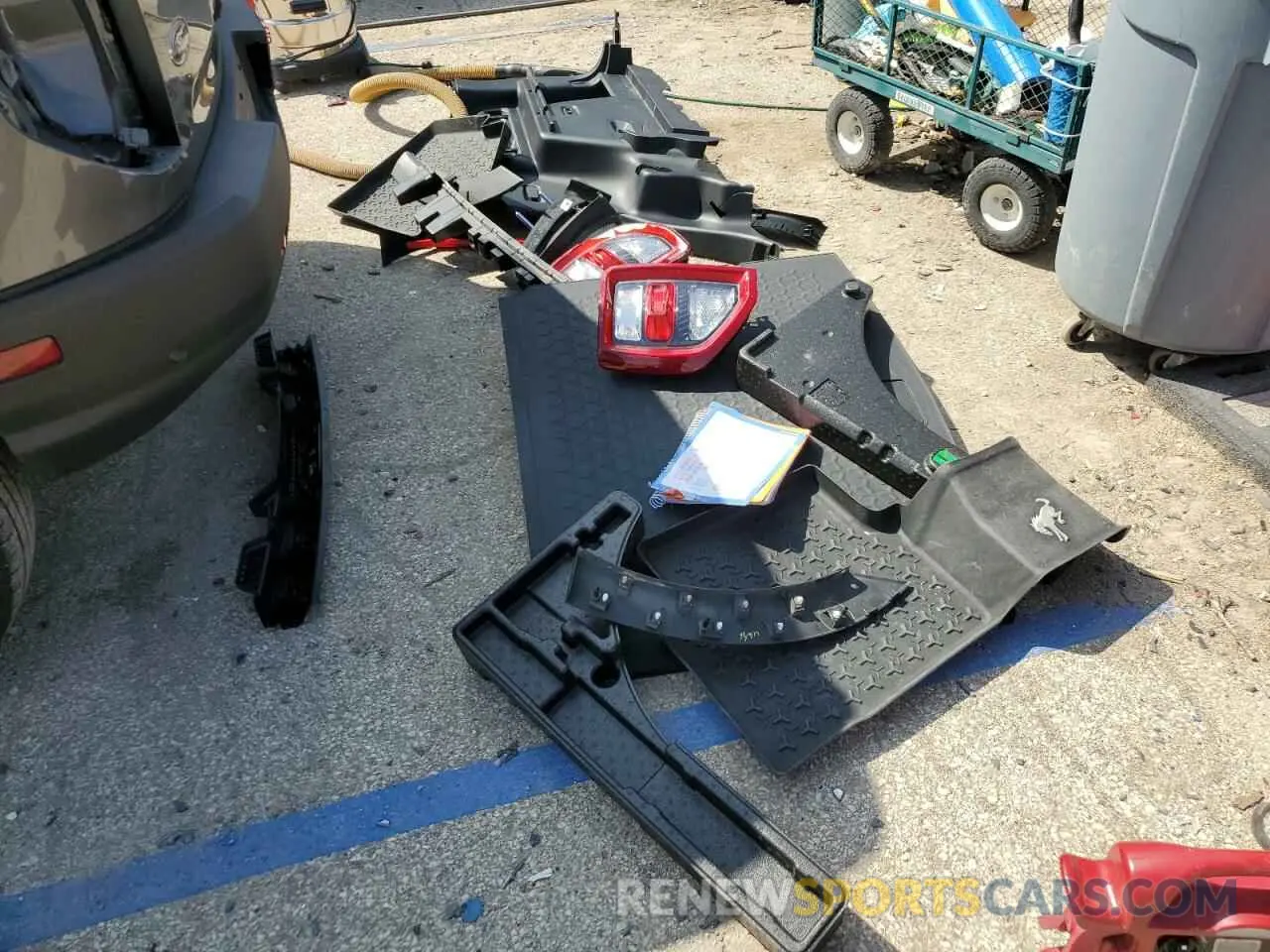 13 fotografías del automóvil dañado 3FMCR9B64NRD40652 FORD BRONCO 2022