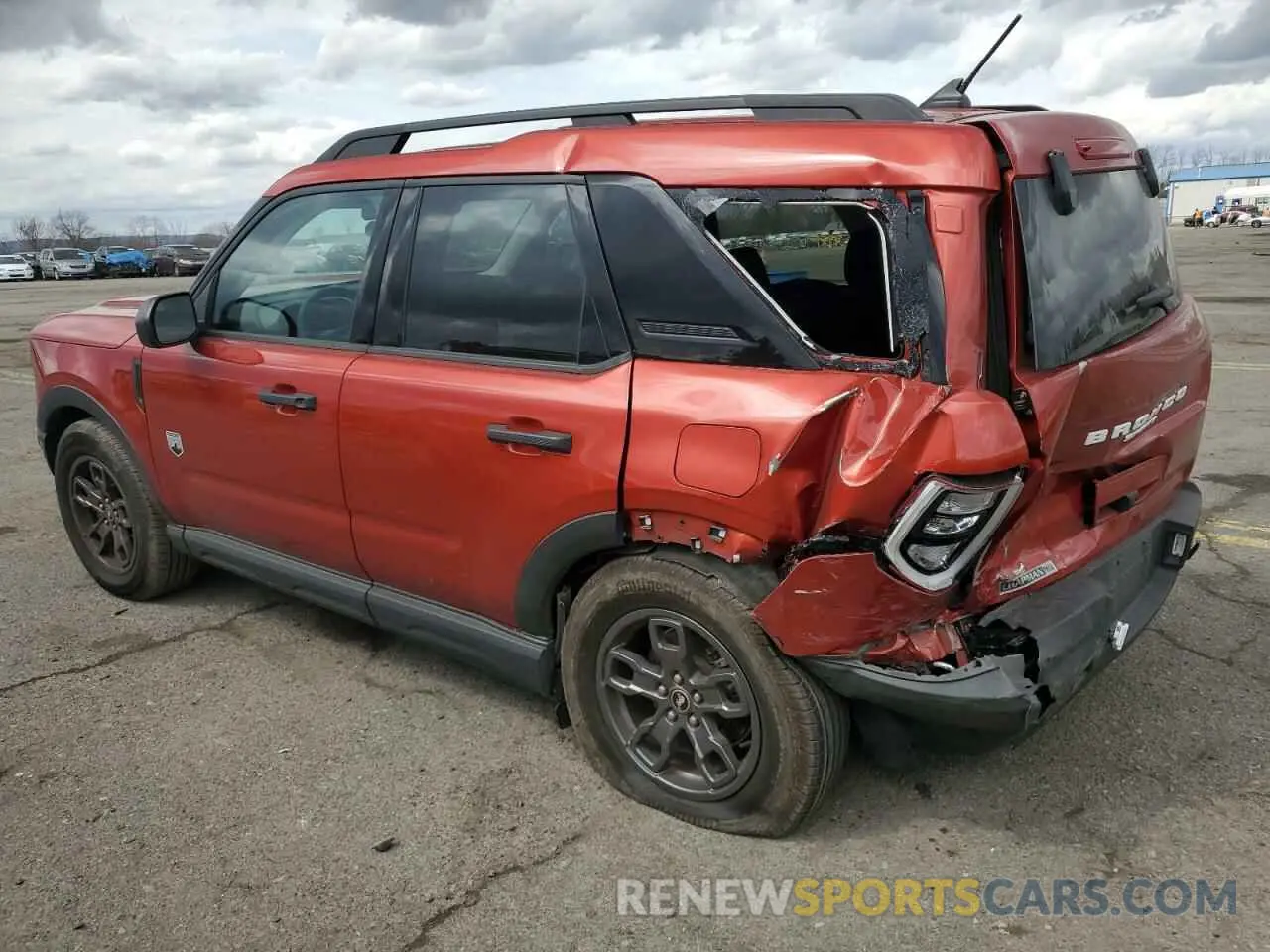 2 fotografías del automóvil dañado 3FMCR9B66NRD46629 FORD BRONCO 2022