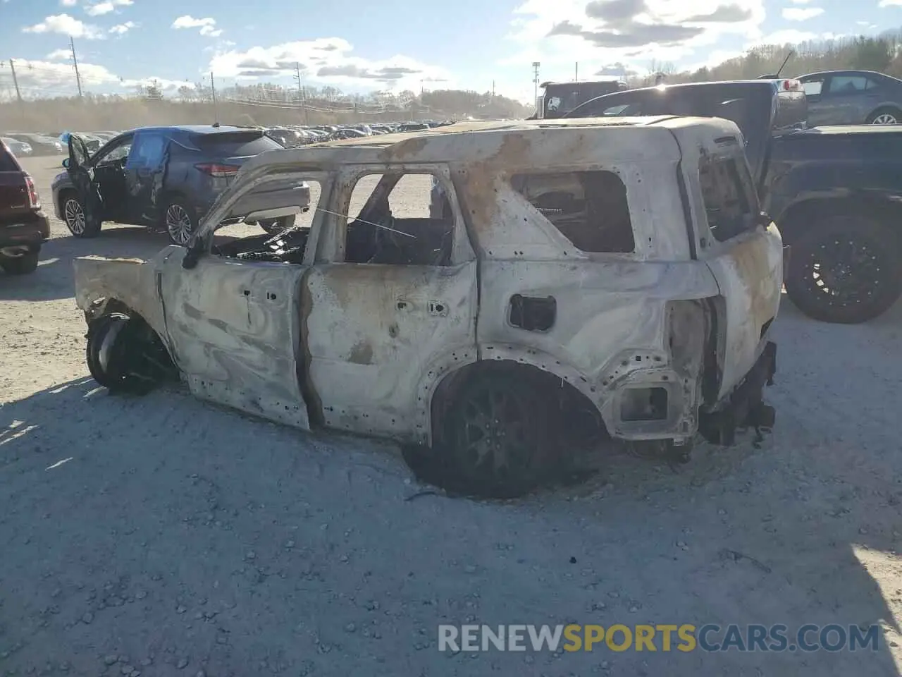 2 fotografías del automóvil dañado 3FMCR9B66NRD58862 FORD BRONCO 2022