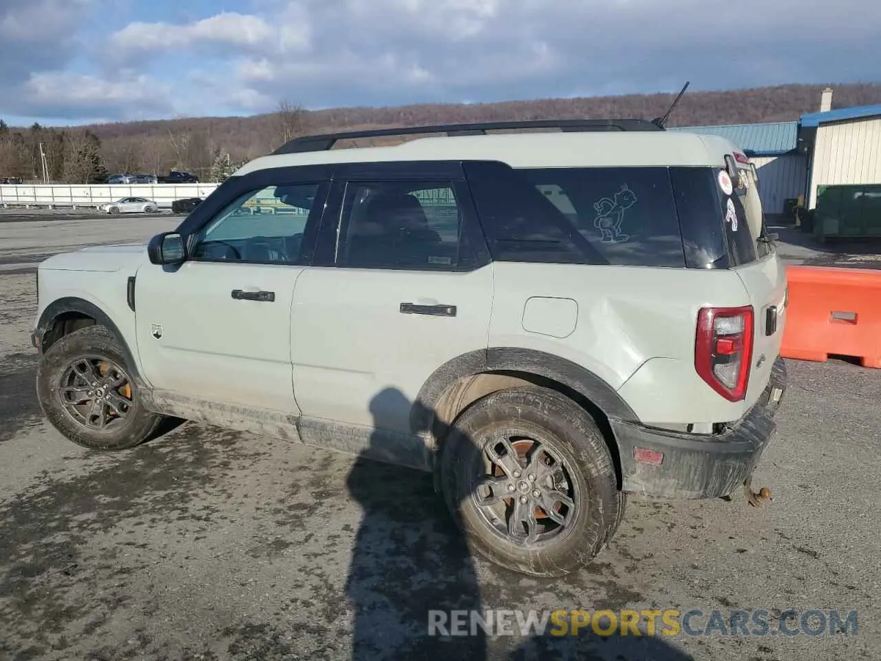 2 fotografías del automóvil dañado 3FMCR9B6XNRD09261 FORD BRONCO 2022