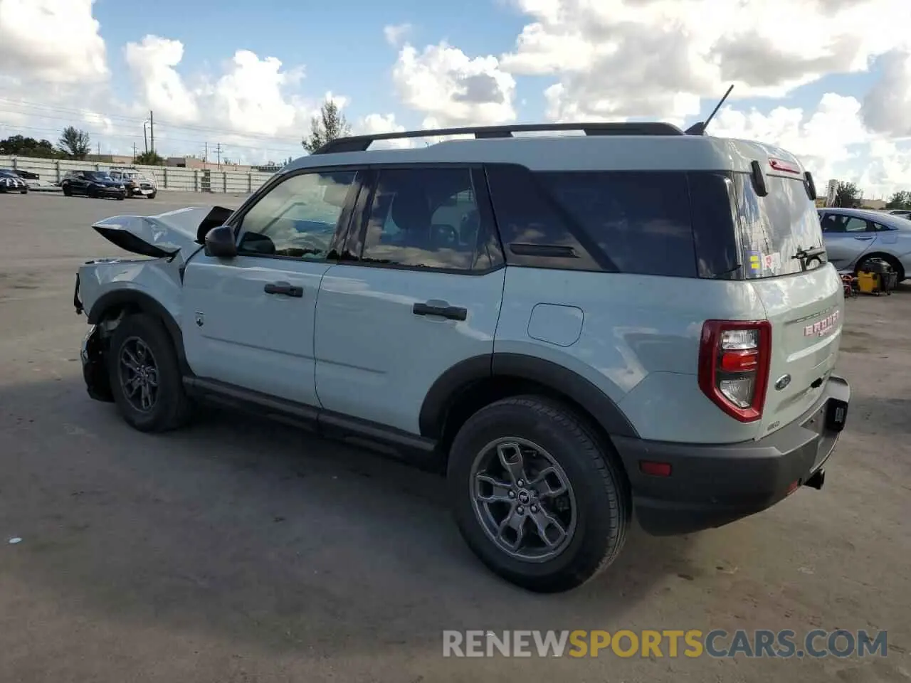 2 fotografías del automóvil dañado 3FMCR9B6XNRD49632 FORD BRONCO 2022