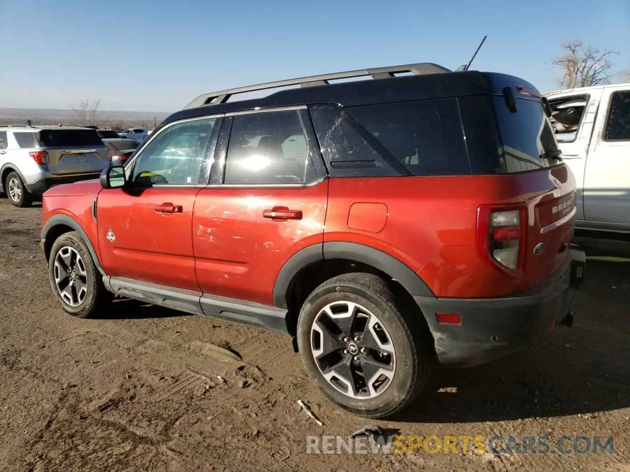 2 fotografías del automóvil dañado 3FMCR9C60NRE28726 FORD BRONCO 2022