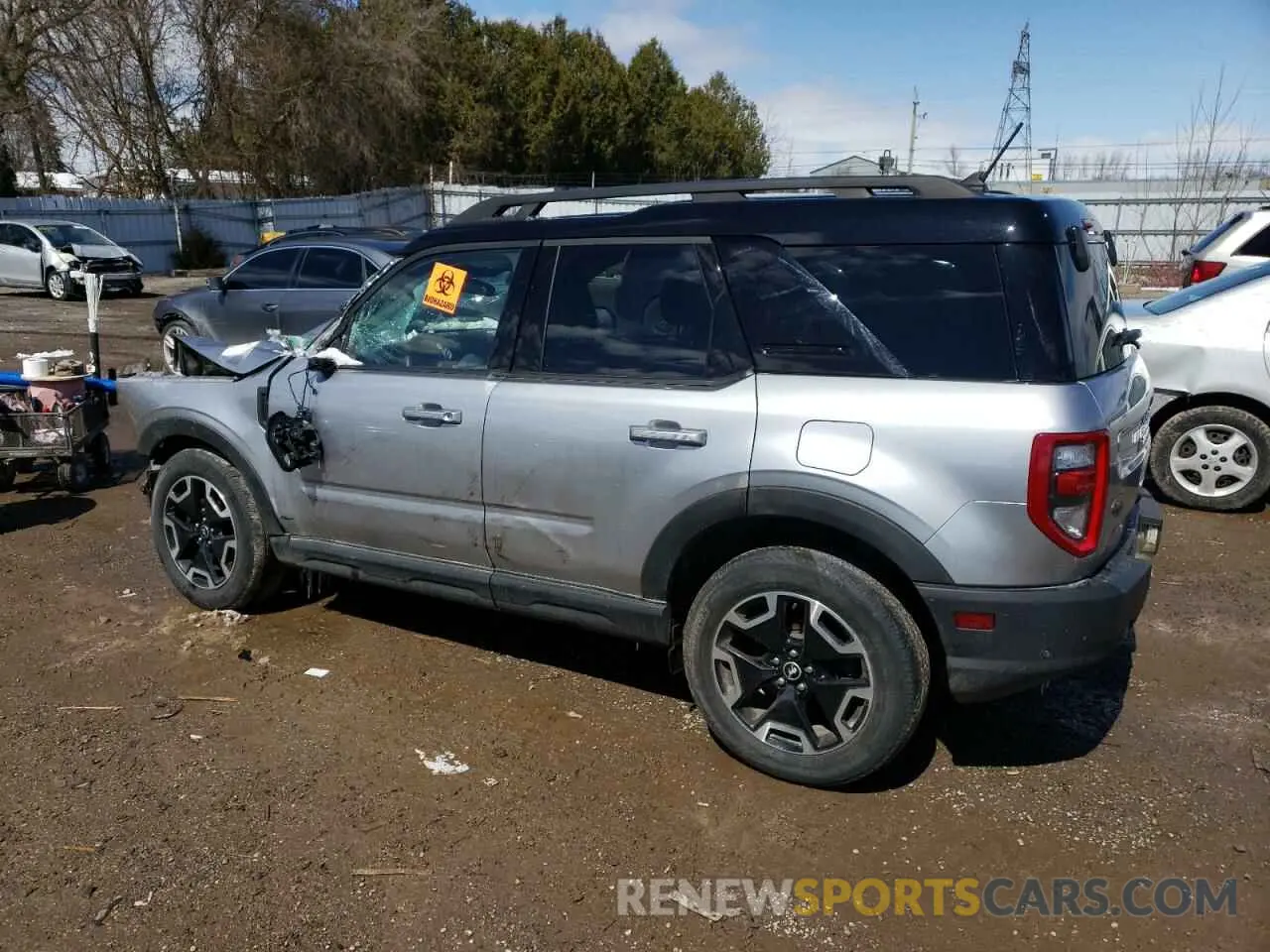 2 fotografías del automóvil dañado 3FMCR9C69NRD30942 FORD BRONCO 2022
