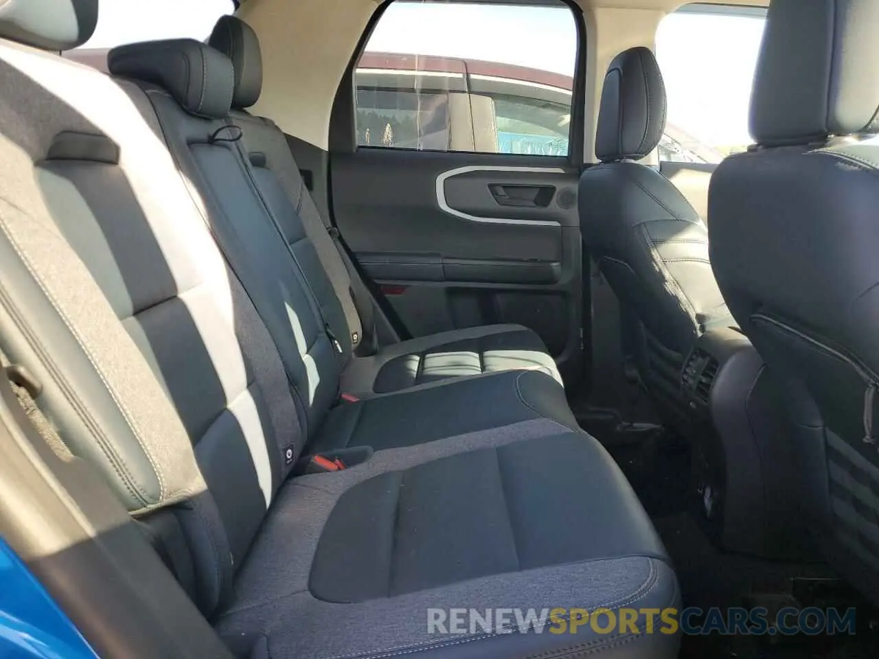 11 fotografías del automóvil dañado 3FMCR9C6XNRE27292 FORD BRONCO 2022