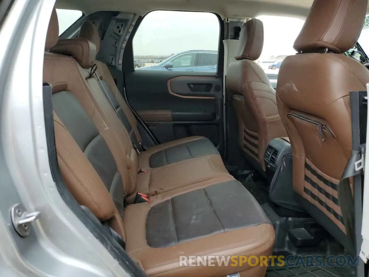 11 fotografías del automóvil dañado 3FMCR9D91NRE11281 FORD BRONCO 2022