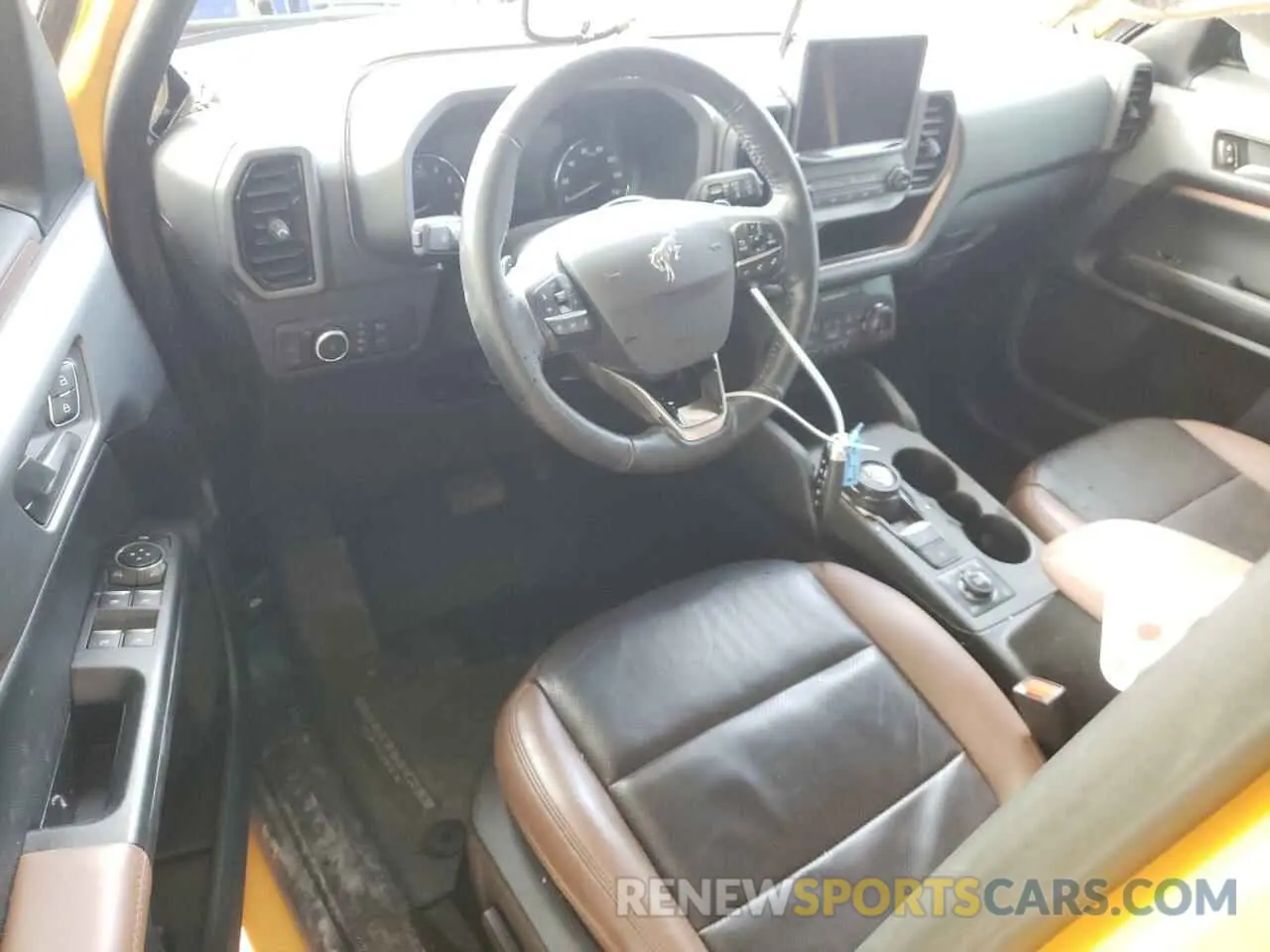 8 fotografías del automóvil dañado 3FMCR9D95NRD22815 FORD BRONCO 2022