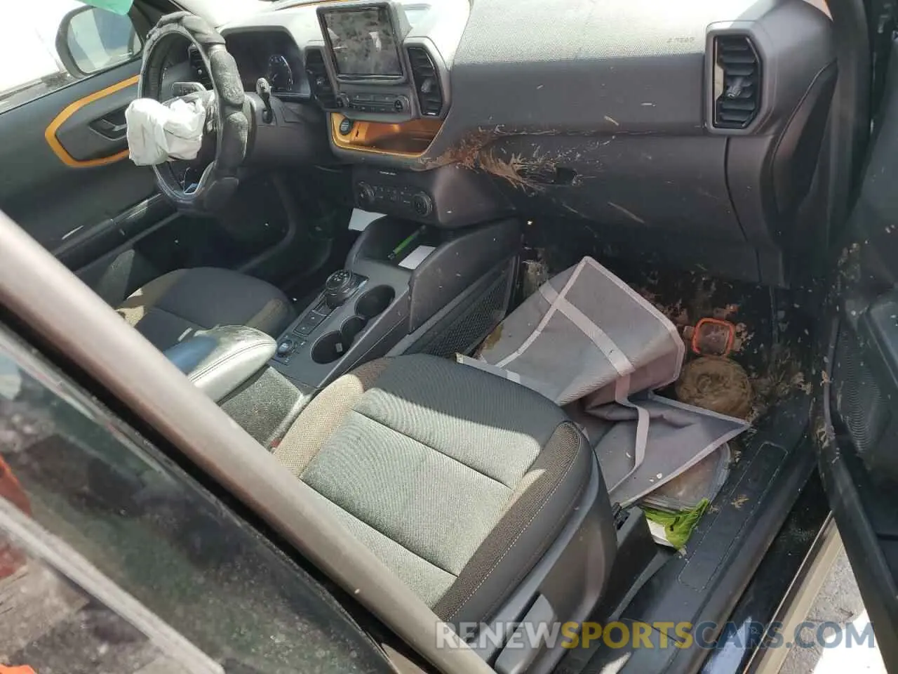 8 fotografías del automóvil dañado 3FMCR9D98NRD33405 FORD BRONCO 2022