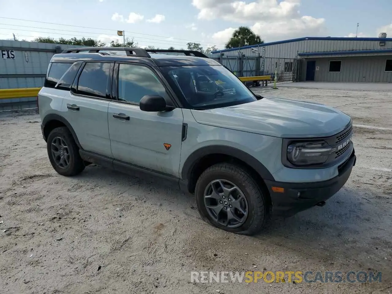 4 fotografías del automóvil dañado 3FMCR9D99NRE21606 FORD BRONCO 2022