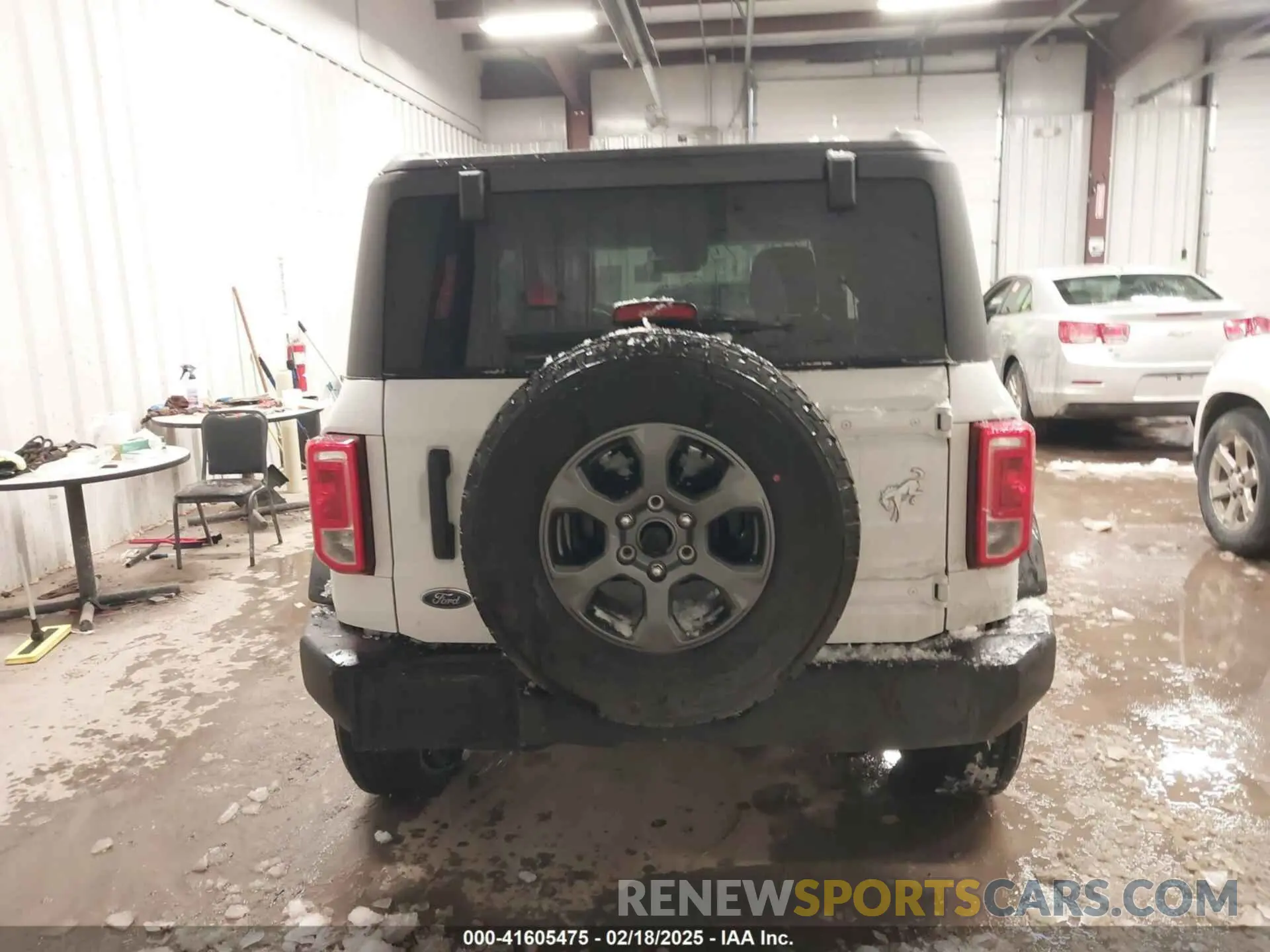 16 fotografías del automóvil dañado 1FMDE5AHXPLB20297 FORD BRONCO 2023