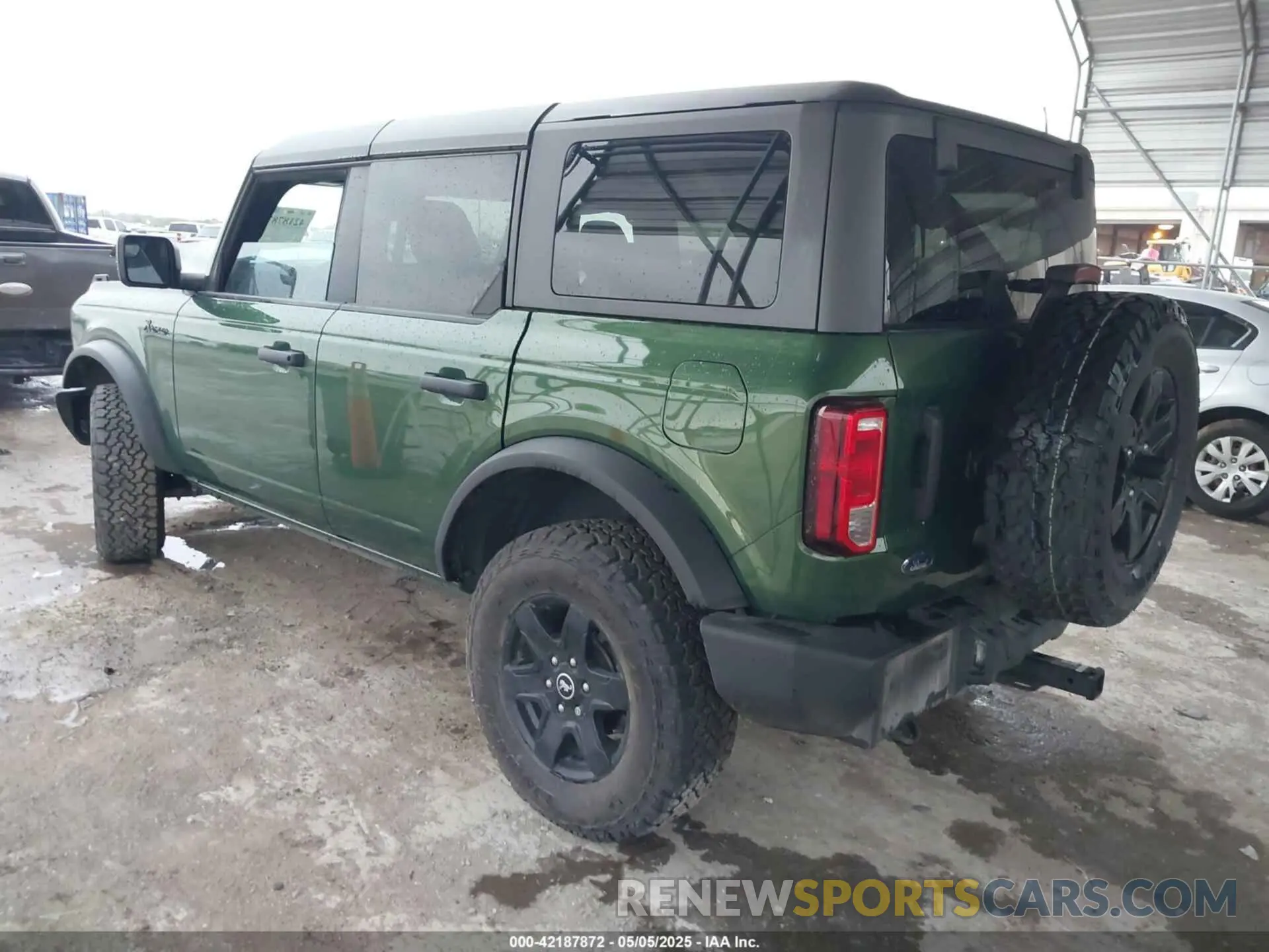 3 fotografías del automóvil dañado 1FMDE5BH4PLB88500 FORD BRONCO 2023