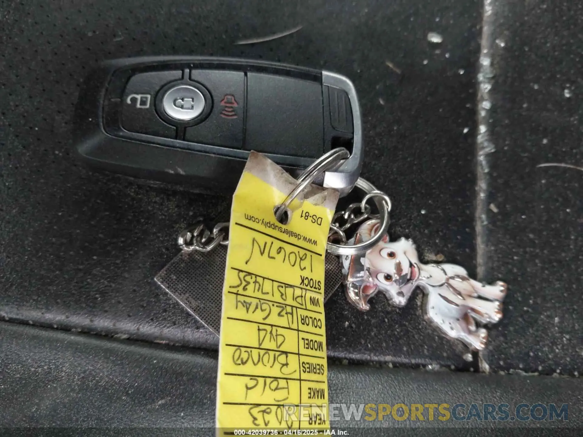 11 fotografías del automóvil dañado 1FMDE5BH5PLB17435 FORD BRONCO 2023