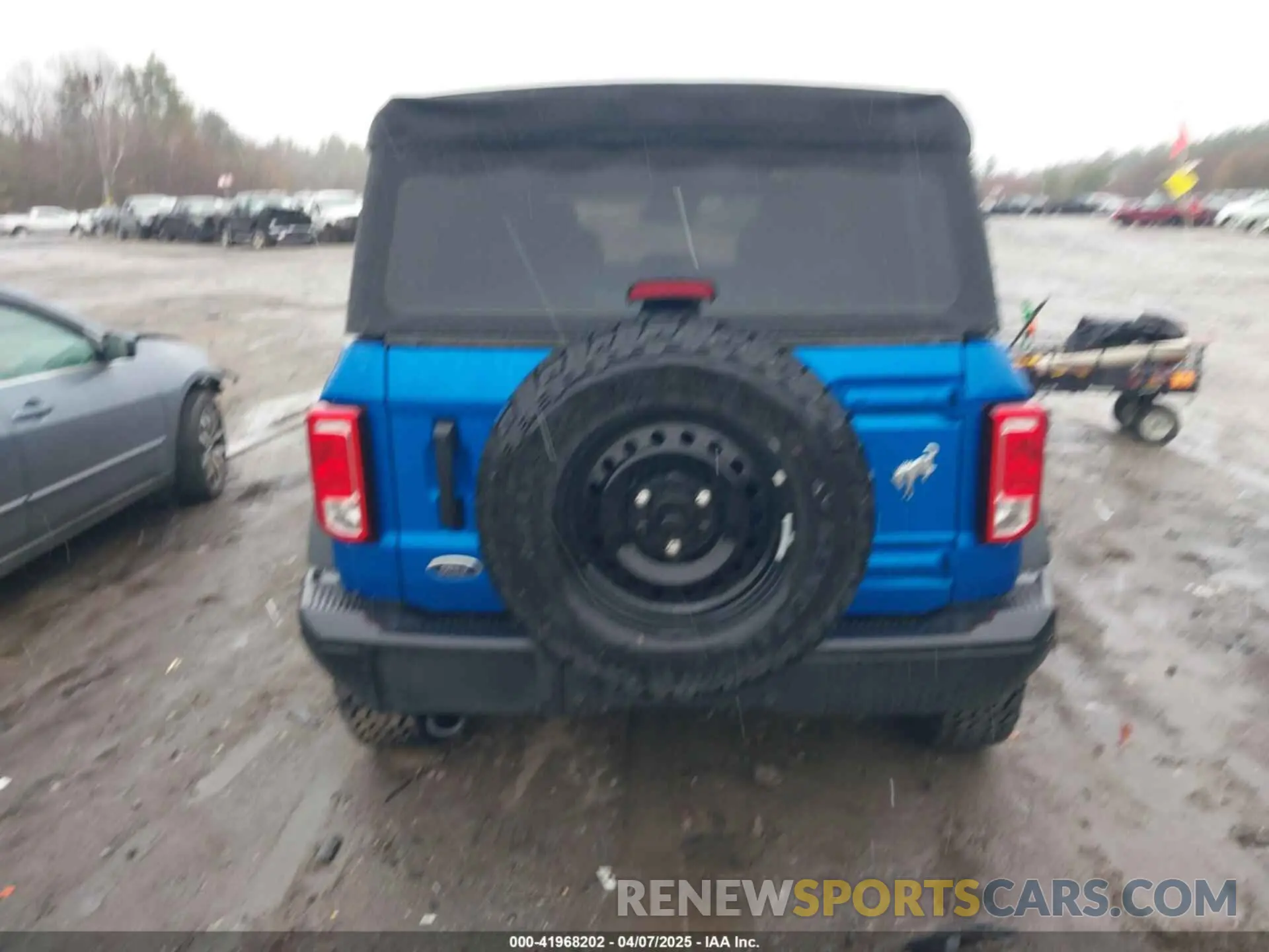 16 fotografías del automóvil dañado 1FMDE5BH8PLB71229 FORD BRONCO 2023