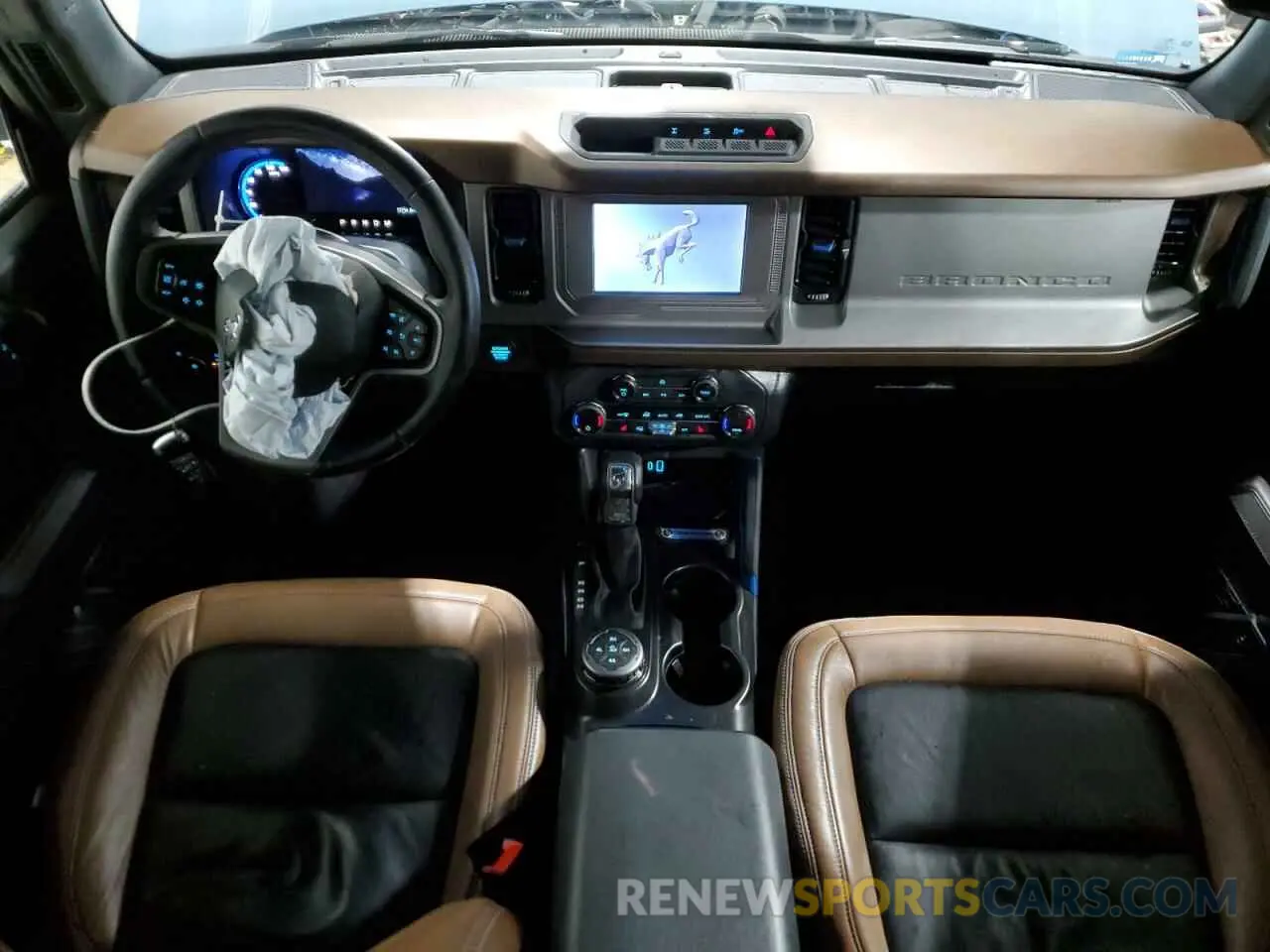 8 fotografías del automóvil dañado 1FMDE5DH0PLB18716 FORD BRONCO 2023