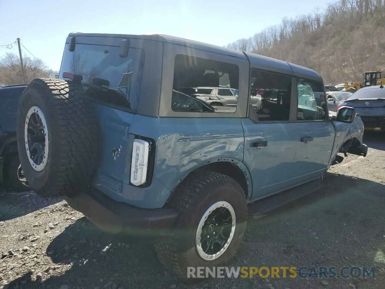 3 fotografías del automóvil dañado 1FMDE5DH1PLB44032 FORD BRONCO 2023
