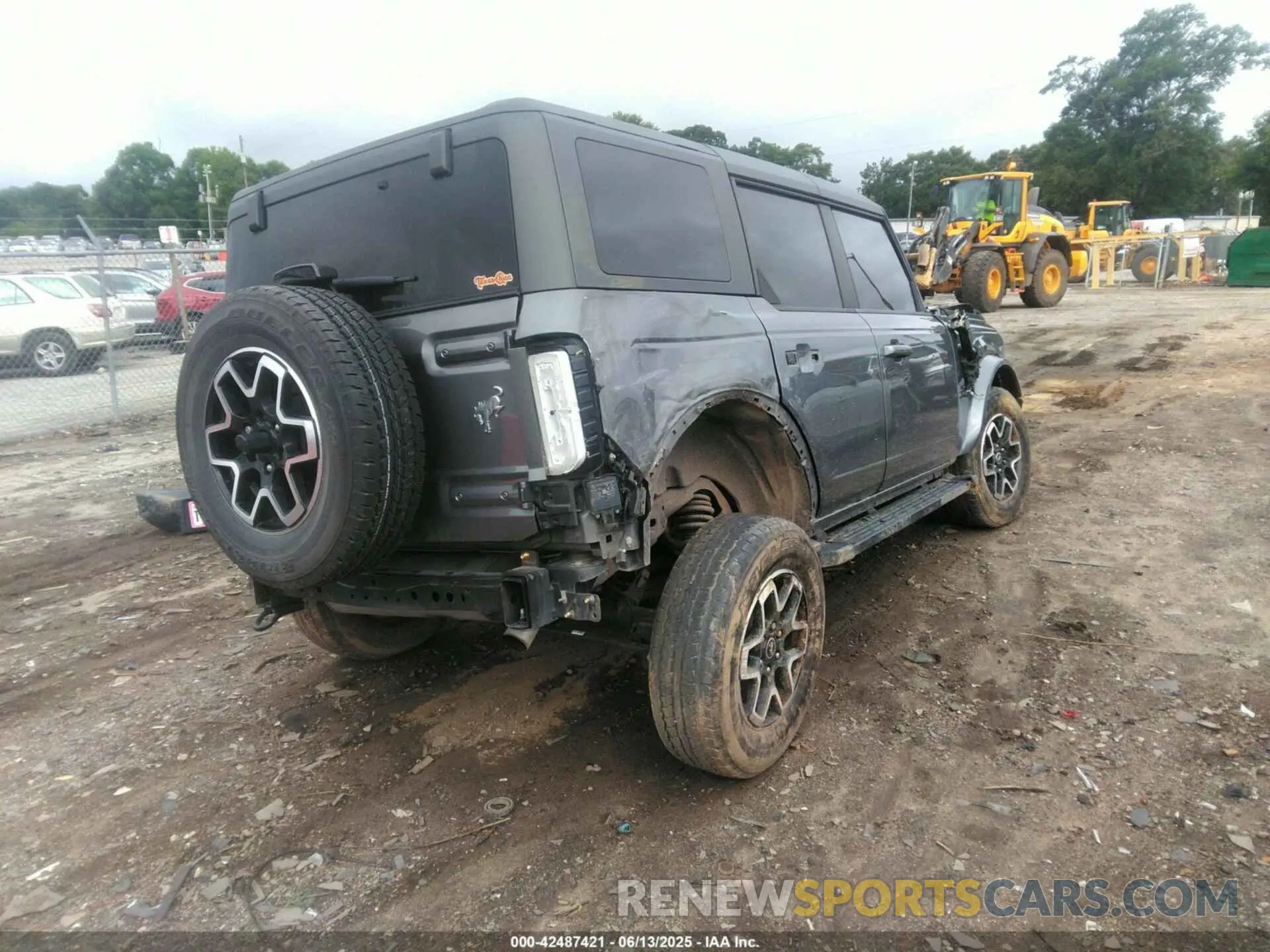 4 fotografías del automóvil dañado 1FMEE5BP0PLB18858 FORD BRONCO 2023