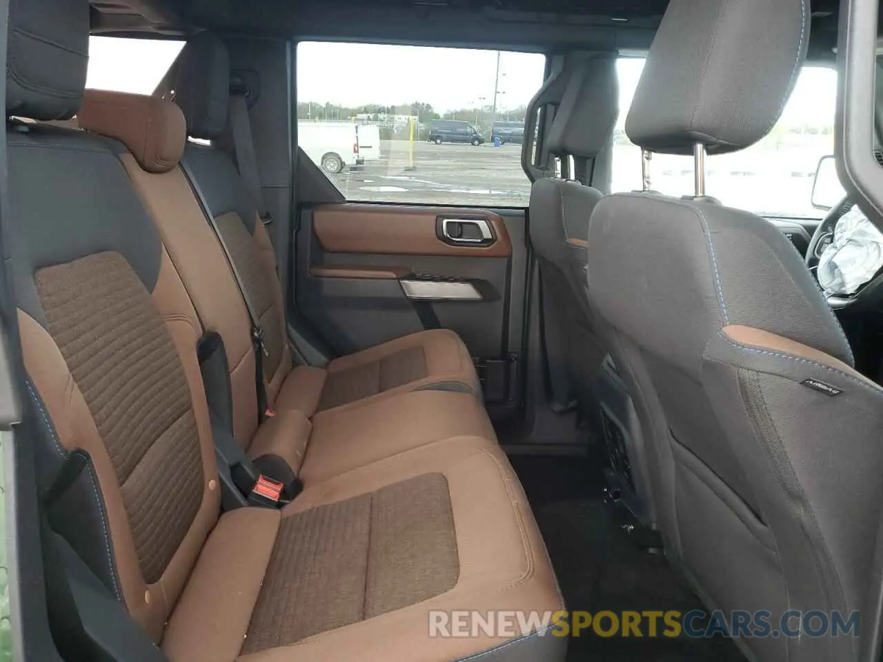 11 fotografías del automóvil dañado 1FMEE5BP1PLB18612 FORD BRONCO 2023