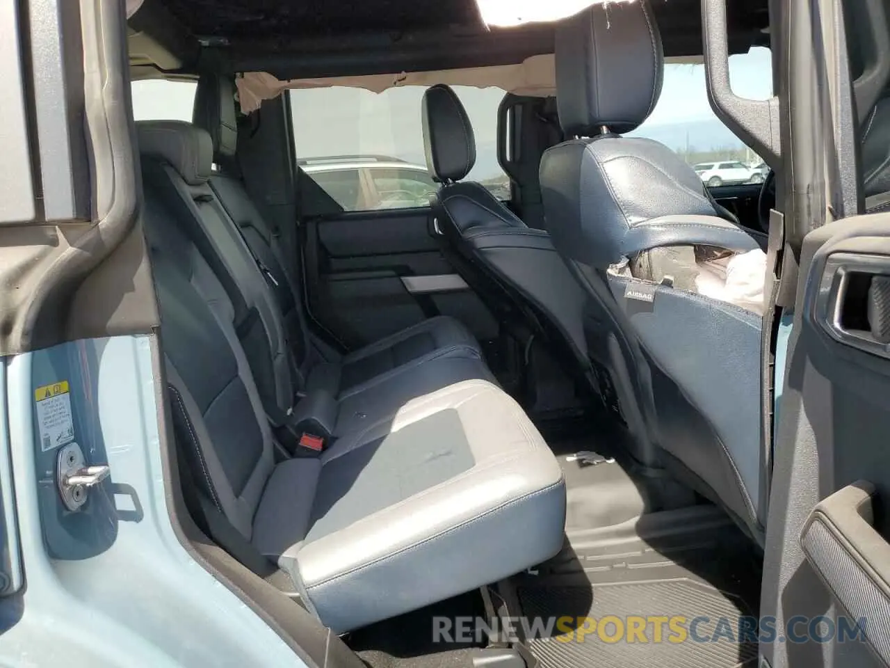 11 fotografías del automóvil dañado 1FMEE5BP6PLA96896 FORD BRONCO 2023
