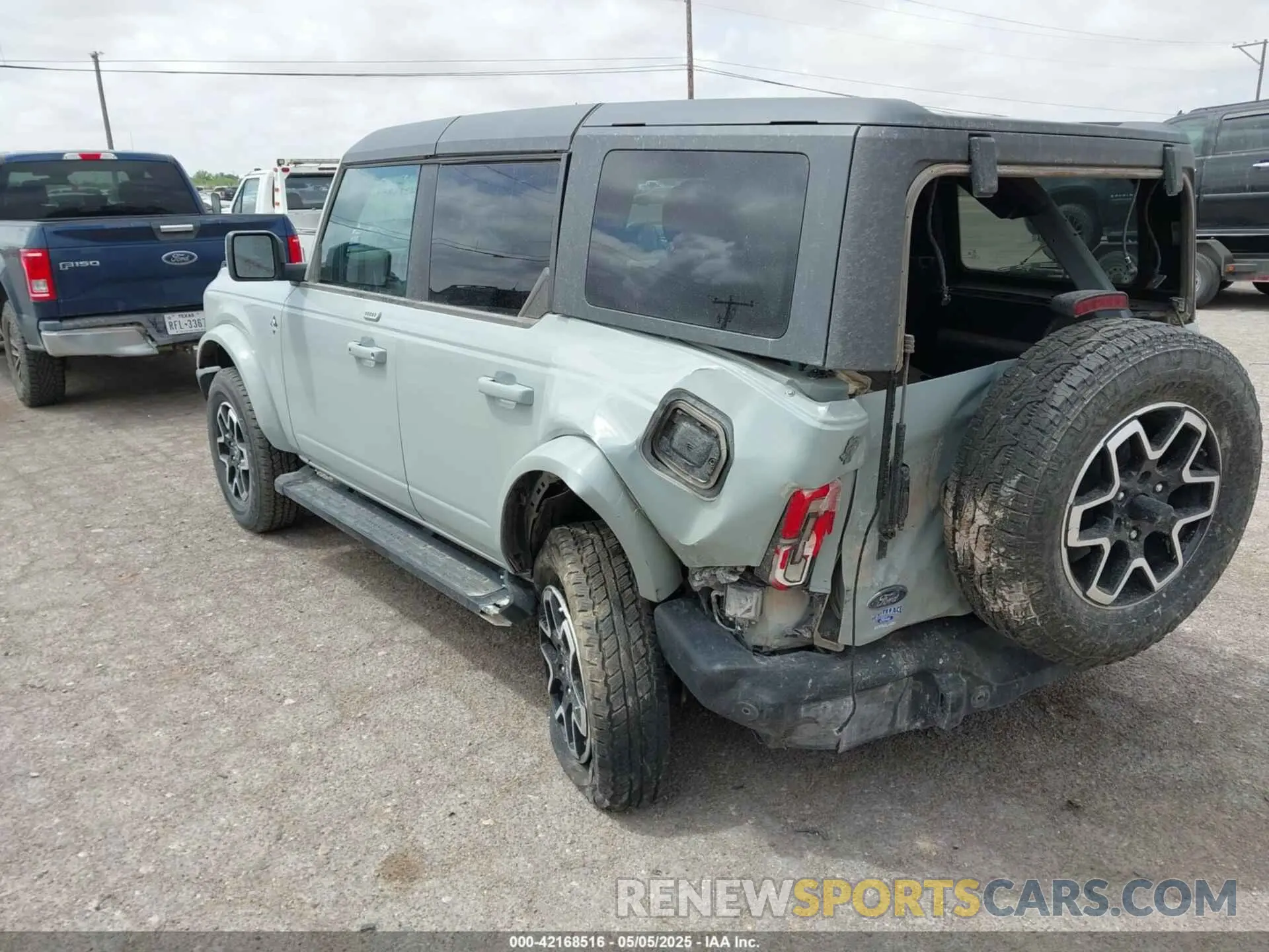 3 fotografías del automóvil dañado 1FMEE5BP9PLA97587 FORD BRONCO 2023