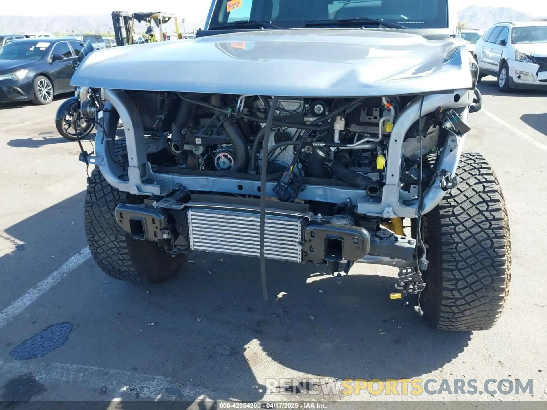 6 fotografías del automóvil dañado 1FMEE5DHXPLB80726 FORD BRONCO 2023