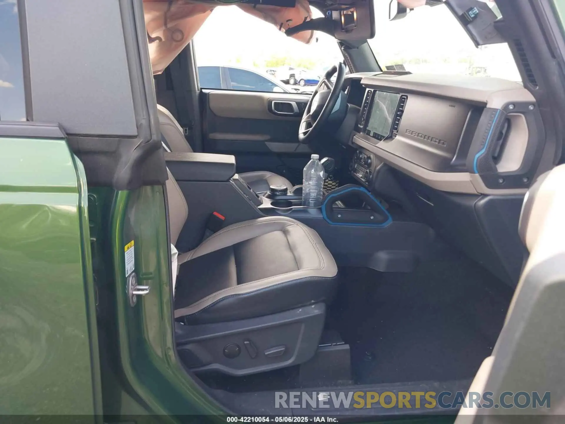 5 fotografías del automóvil dañado 1FMEE5DP0PLB80676 FORD BRONCO 2023