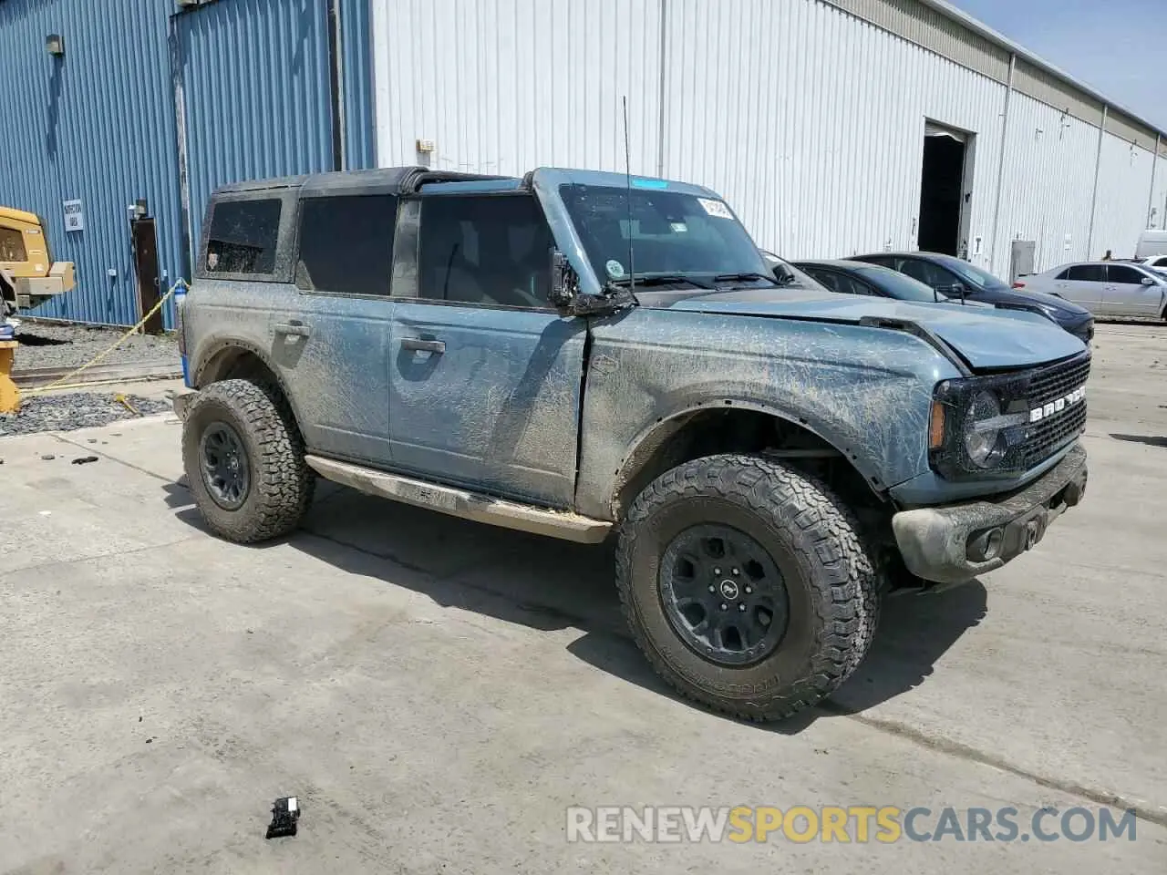 4 fotografías del automóvil dañado 1FMEE5DP0PLB83500 FORD BRONCO 2023