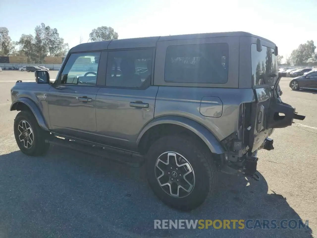 2 fotografías del automóvil dañado 1FMEE5DP0PLB97820 FORD BRONCO 2023