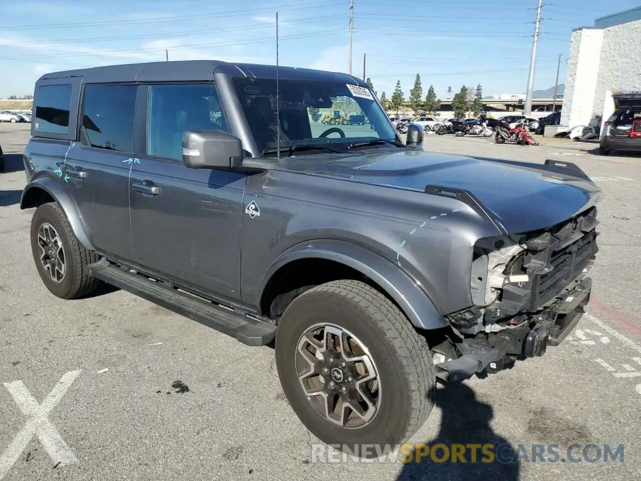 4 fotografías del automóvil dañado 1FMEE5DP0PLB97820 FORD BRONCO 2023