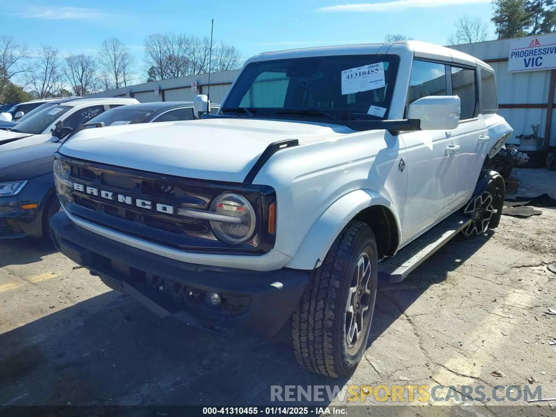2 fotografías del automóvil dañado 1FMEE5DP0PLC16138 FORD BRONCO 2023