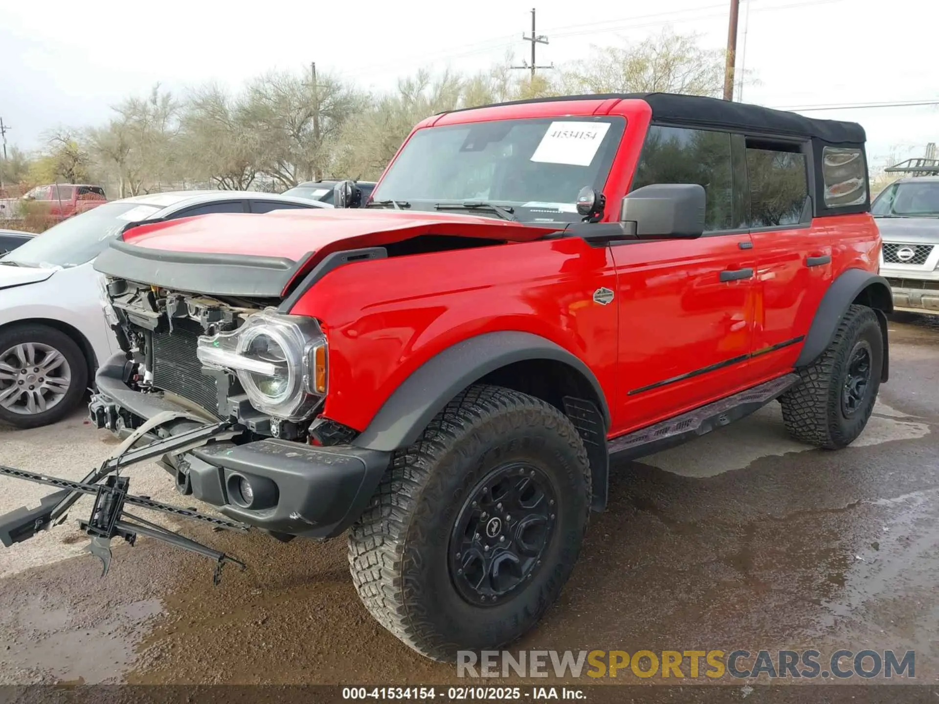 2 fotografías del automóvil dañado 1FMEE5DP1PLB52952 FORD BRONCO 2023