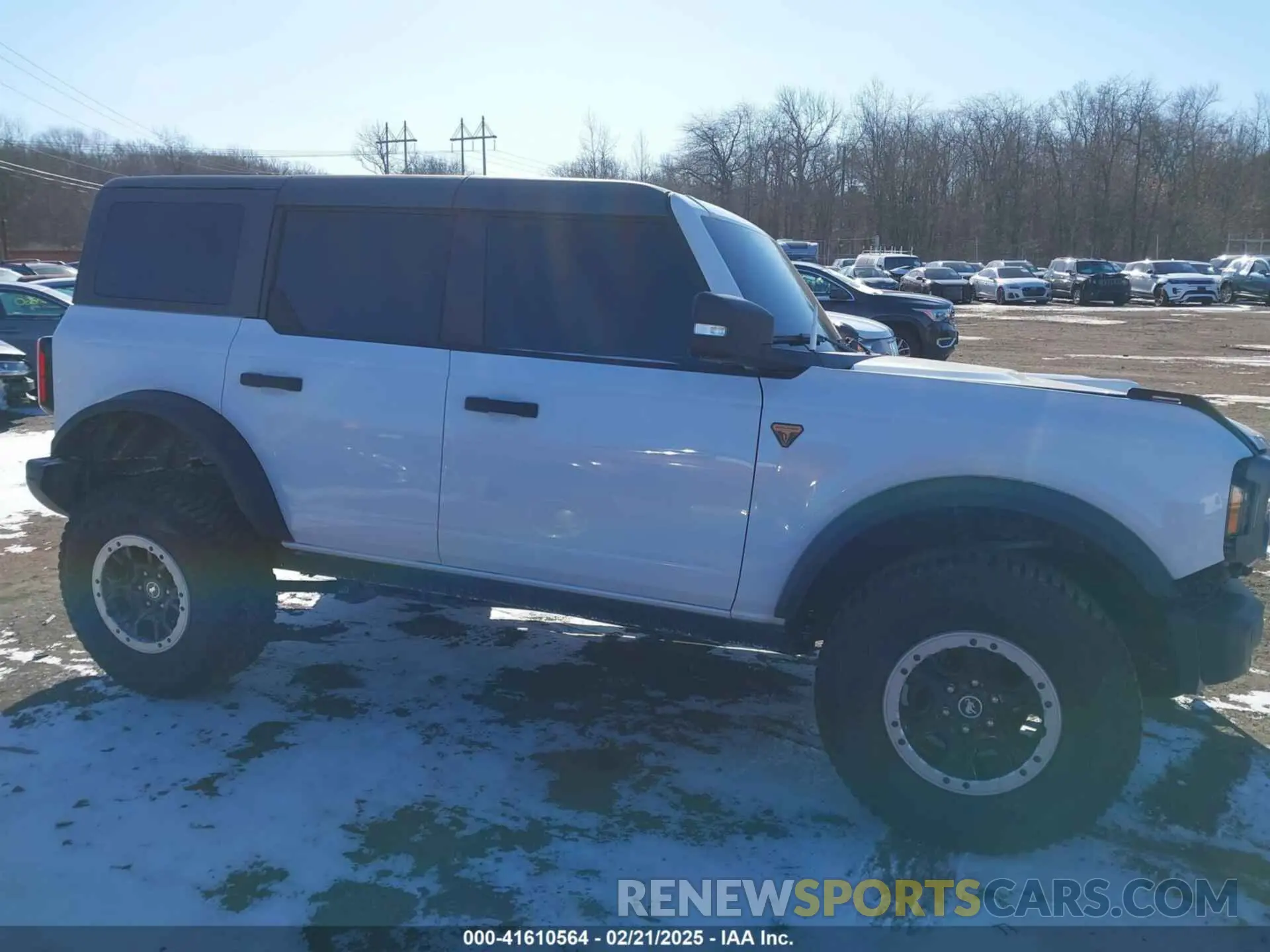 13 fotografías del automóvil dañado 1FMEE5DP1PLC08565 FORD BRONCO 2023