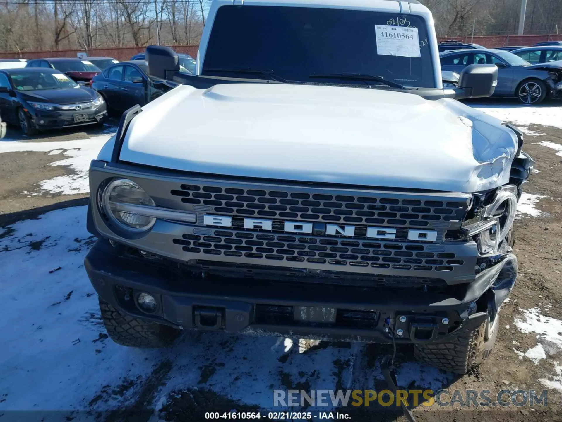 17 fotografías del automóvil dañado 1FMEE5DP1PLC08565 FORD BRONCO 2023
