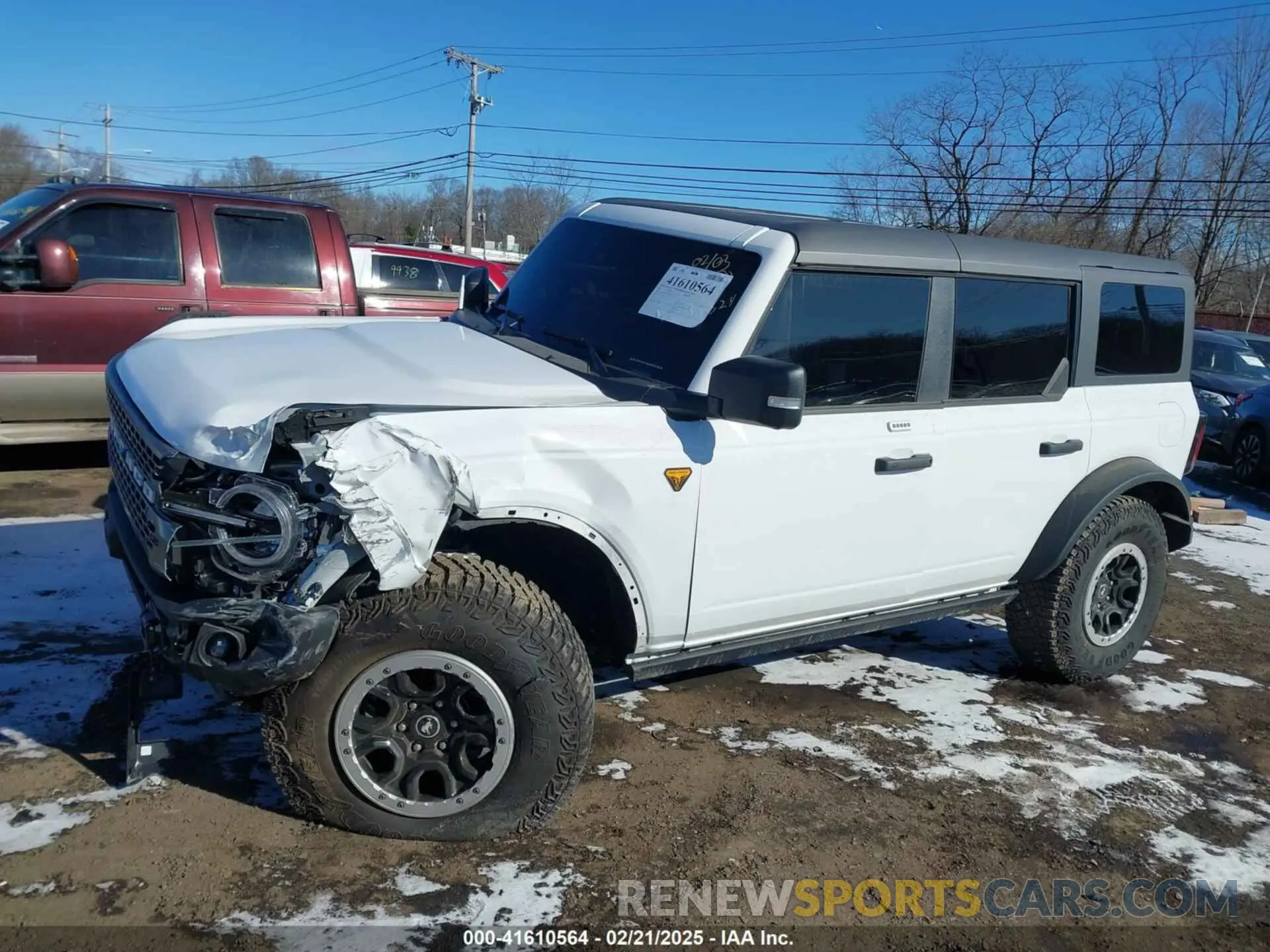 19 fotografías del automóvil dañado 1FMEE5DP1PLC08565 FORD BRONCO 2023