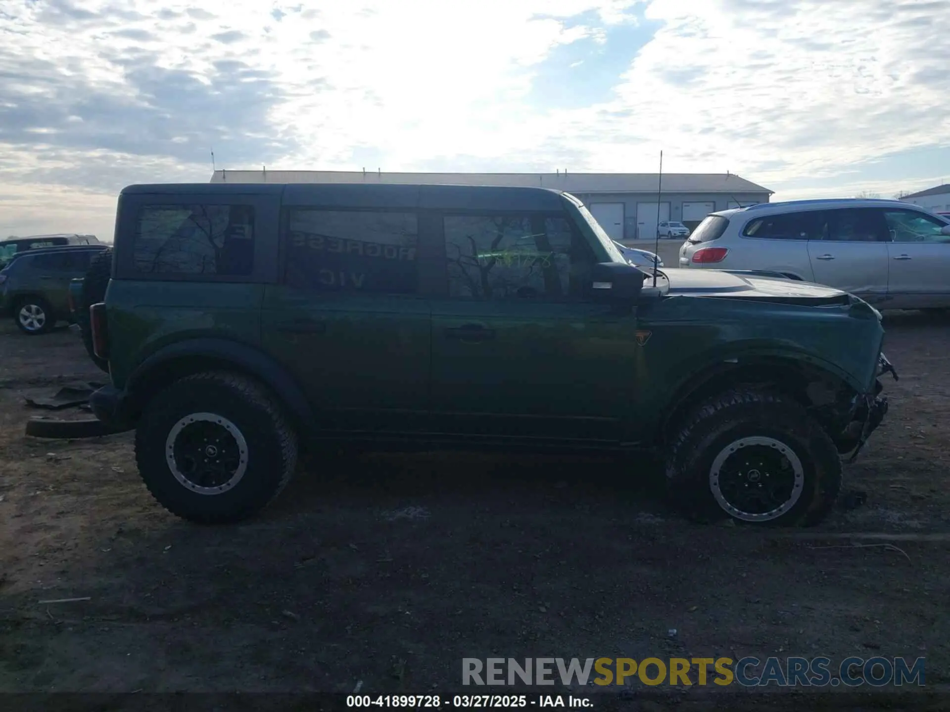 14 fotografías del automóvil dañado 1FMEE5DP2PLA95399 FORD BRONCO 2023