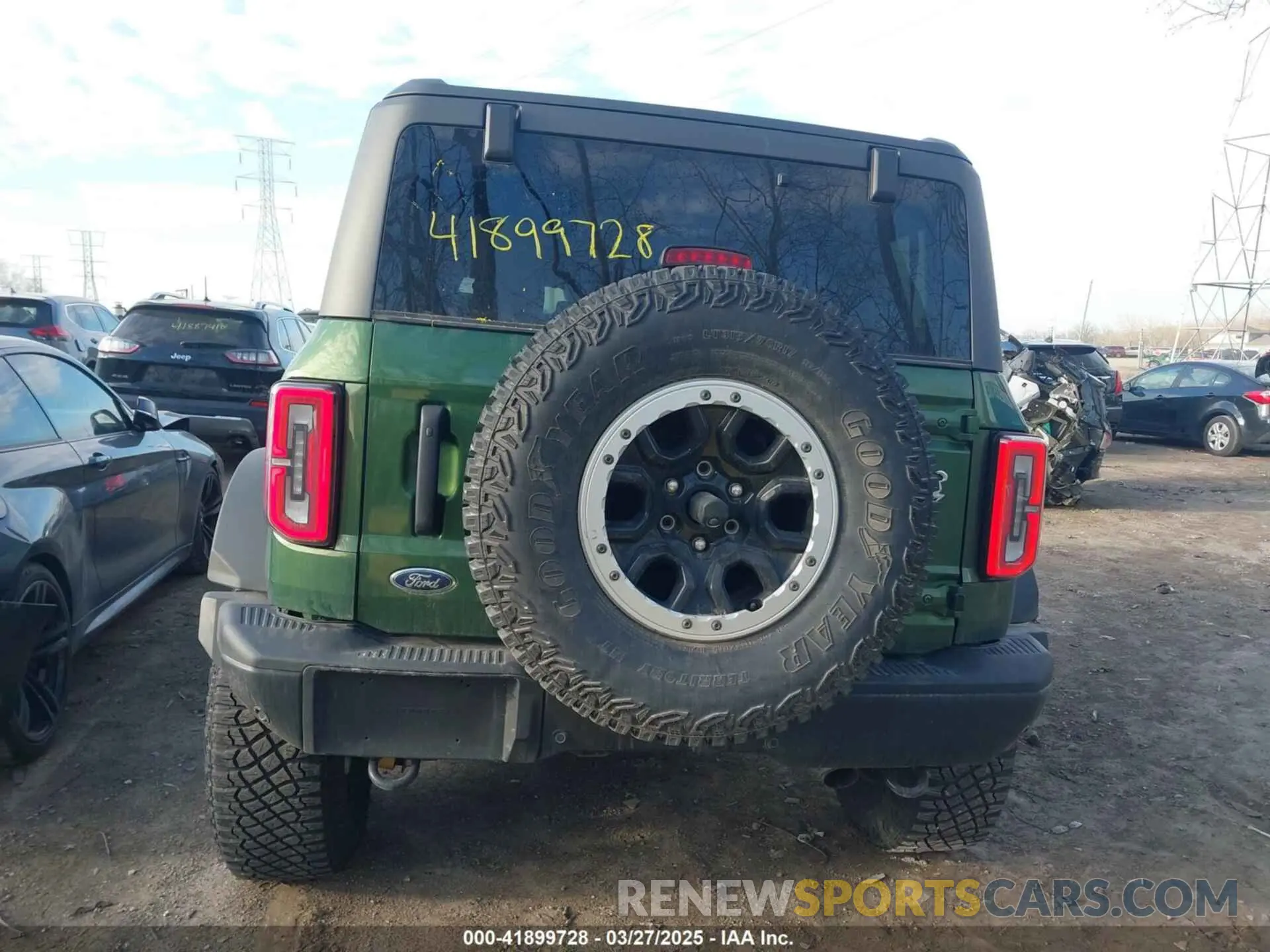 17 fotografías del automóvil dañado 1FMEE5DP2PLA95399 FORD BRONCO 2023