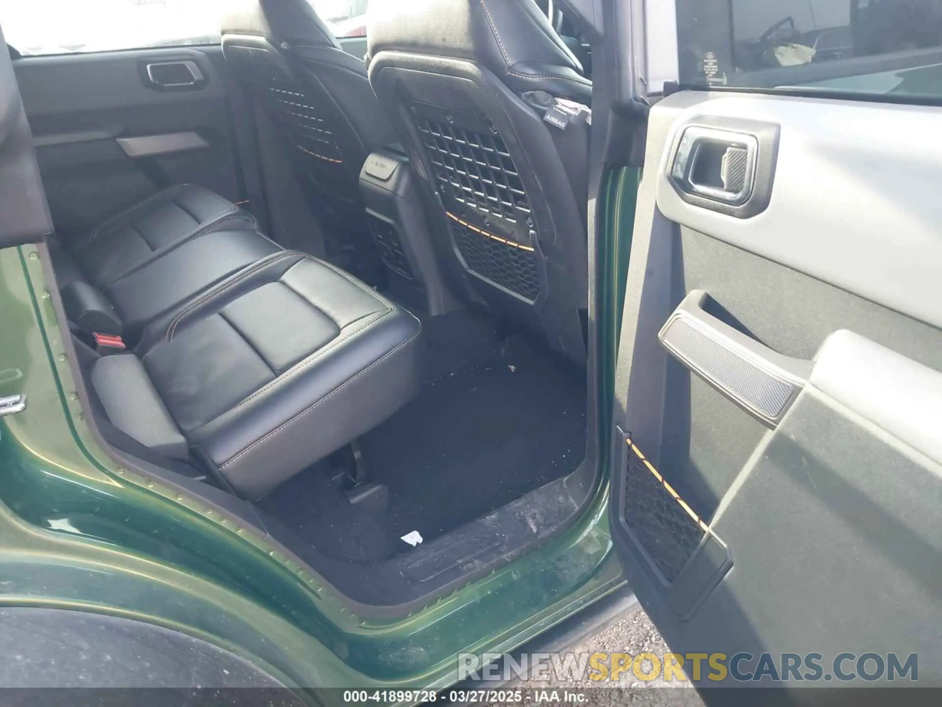 8 fotografías del automóvil dañado 1FMEE5DP2PLA95399 FORD BRONCO 2023