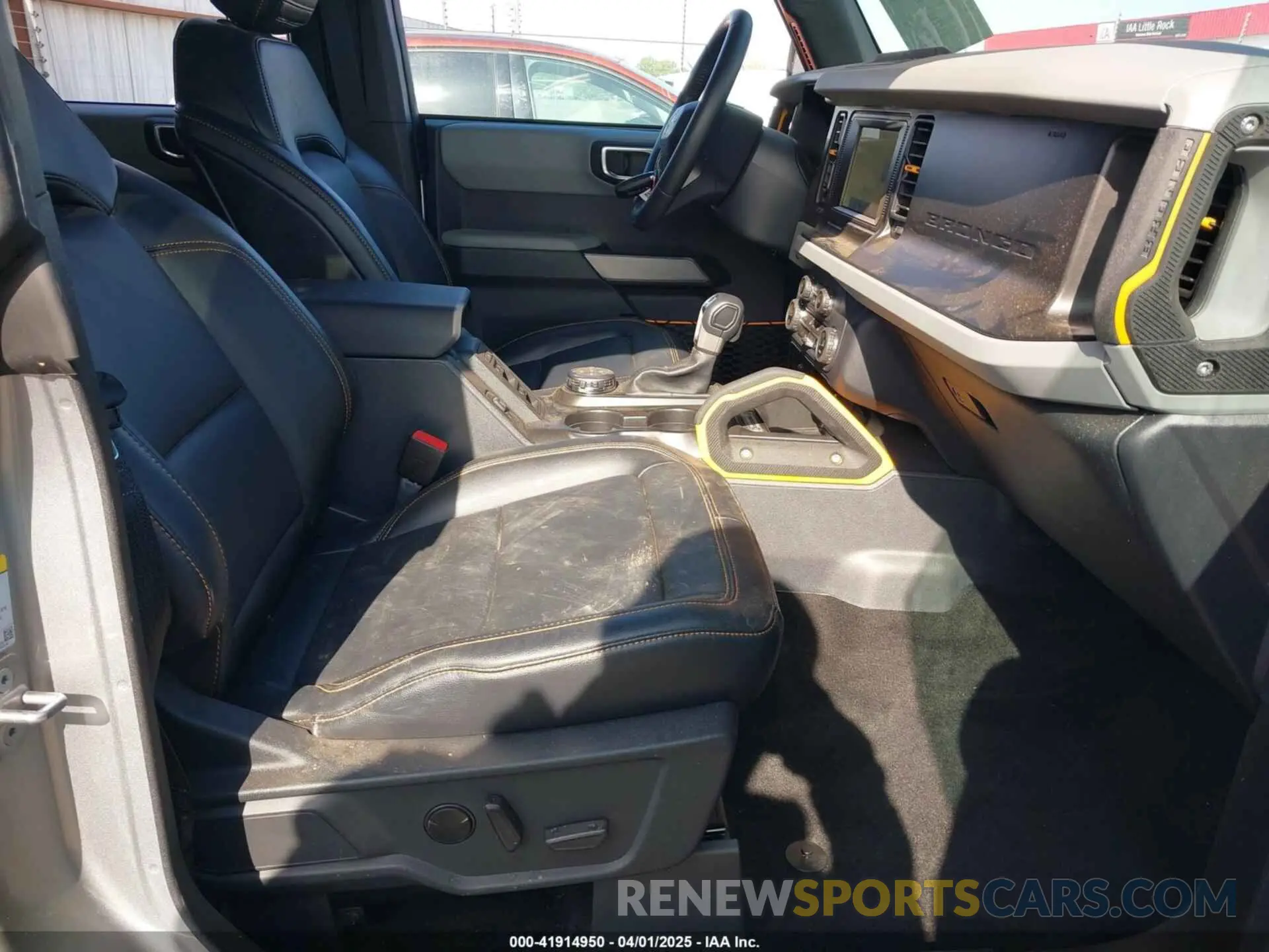 5 fotografías del automóvil dañado 1FMEE5DP2PLB52734 FORD BRONCO 2023