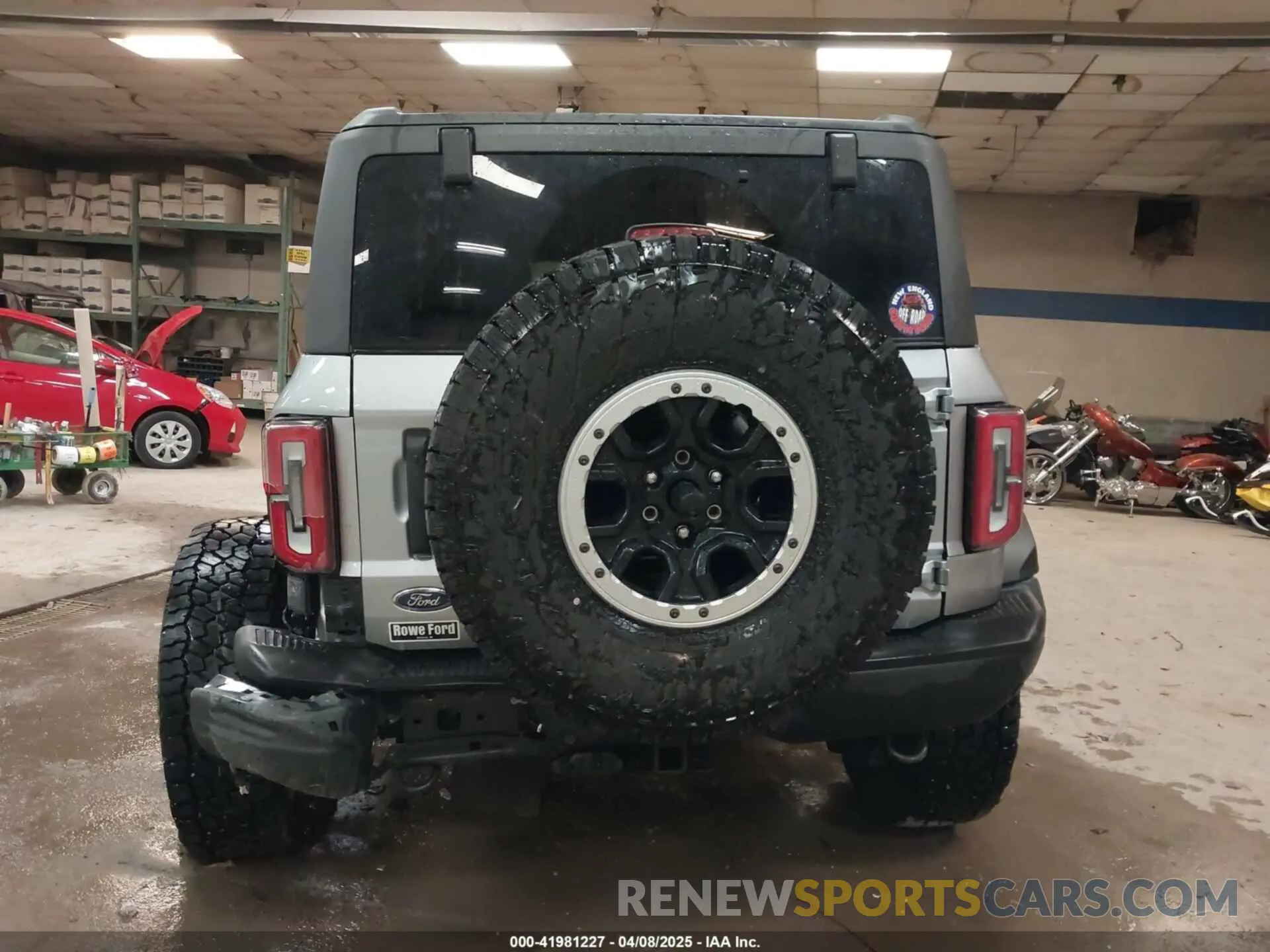 16 fotografías del automóvil dañado 1FMEE5DP2PLB55066 FORD BRONCO 2023