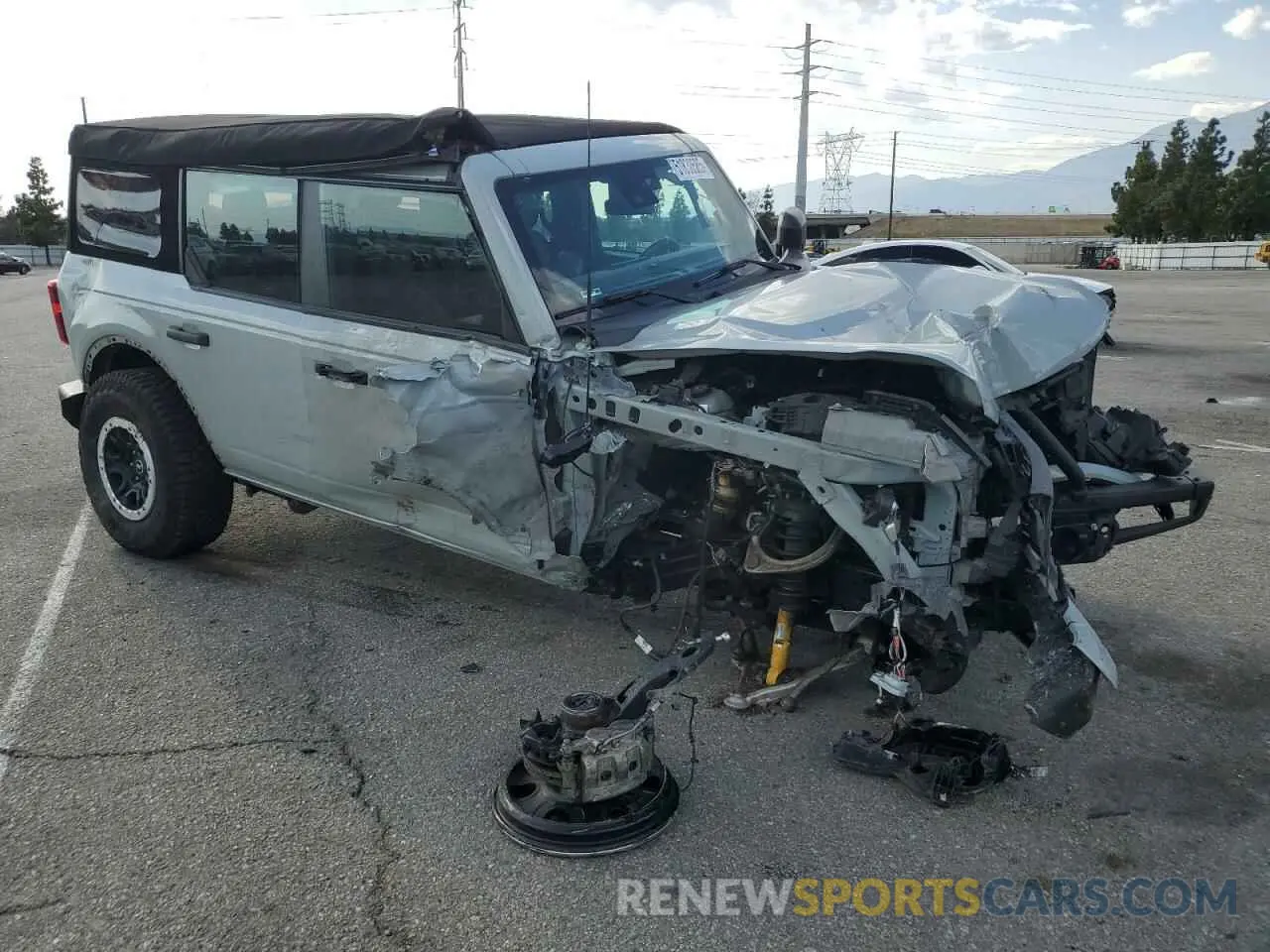 4 fotografías del automóvil dañado 1FMEE5DP6PLB28310 FORD BRONCO 2023