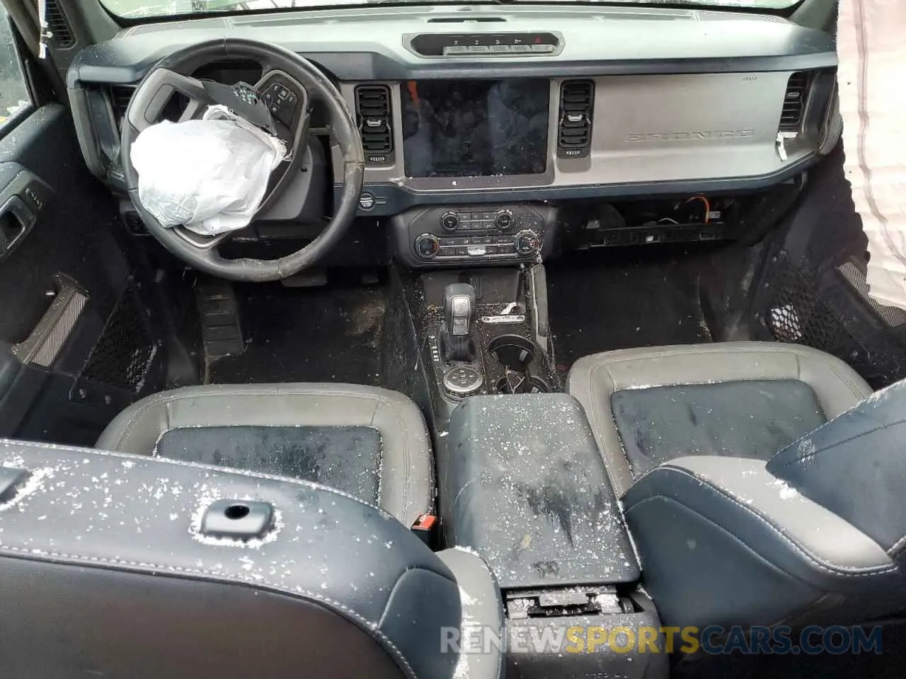 8 fotografías del automóvil dañado 1FMEE5DP7PLB60568 FORD BRONCO 2023